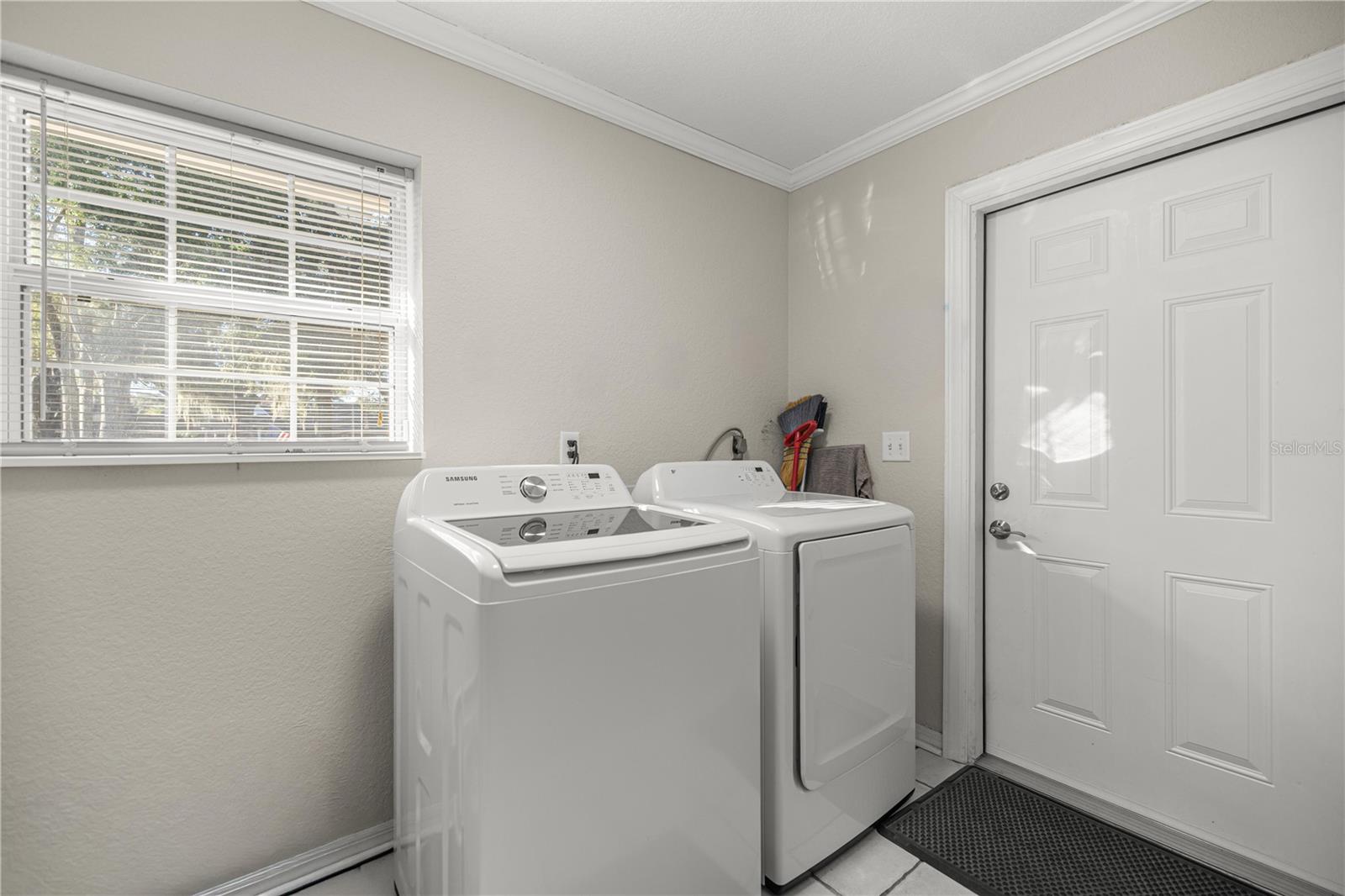 Image 29 of 56 For 9812 74th Avenue