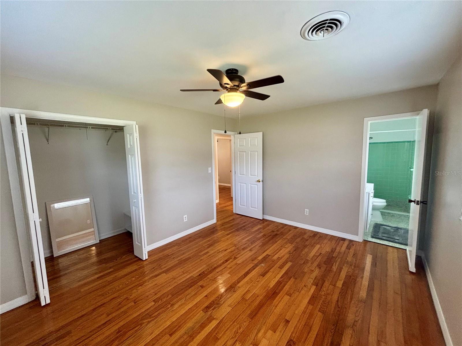 Image 12 of 23 For 1000 28th Street