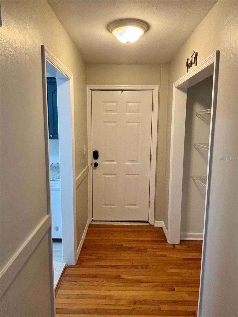 Image 2 of 23 For 1000 28th Street