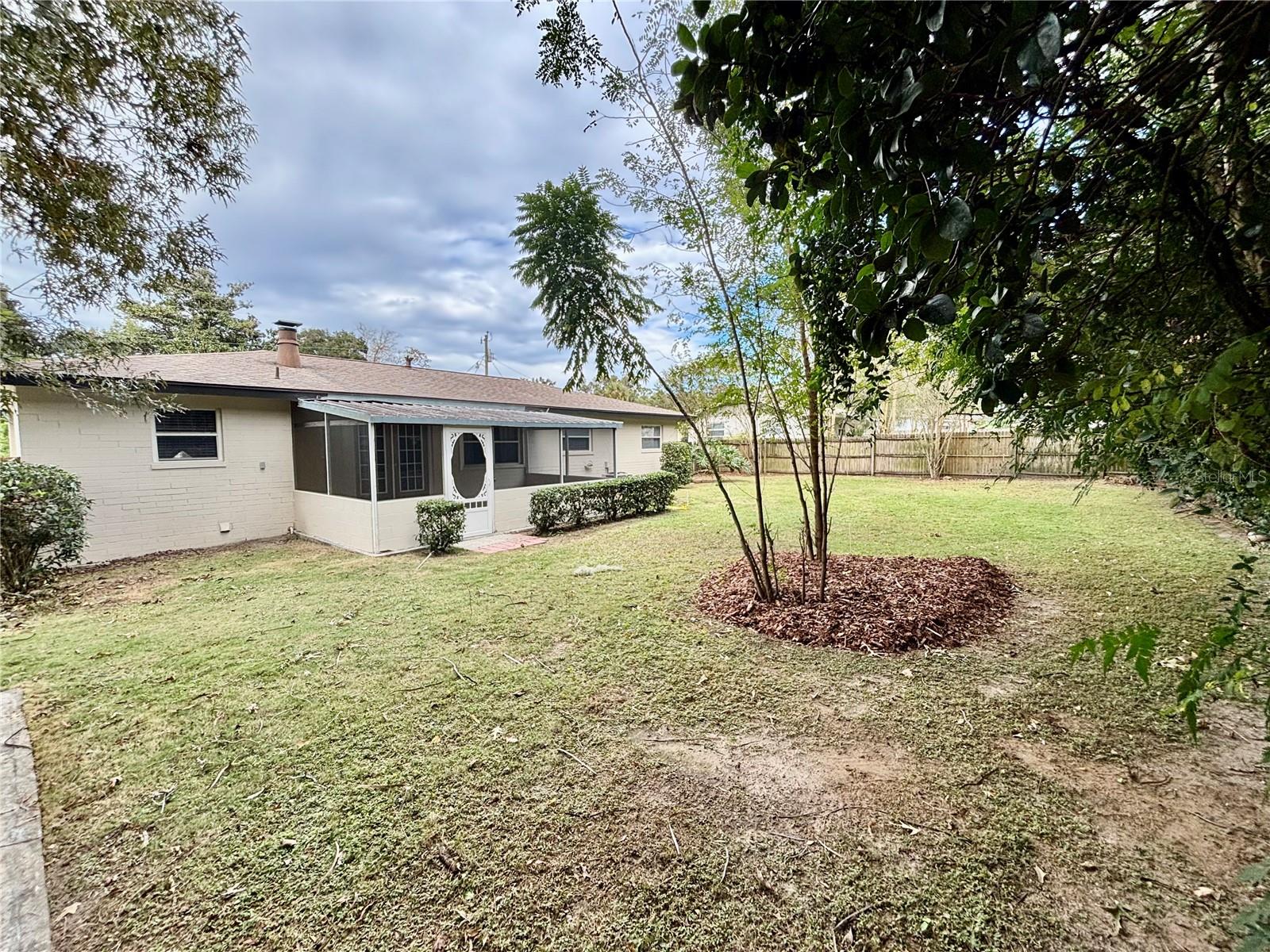 Image 22 of 23 For 1000 28th Street