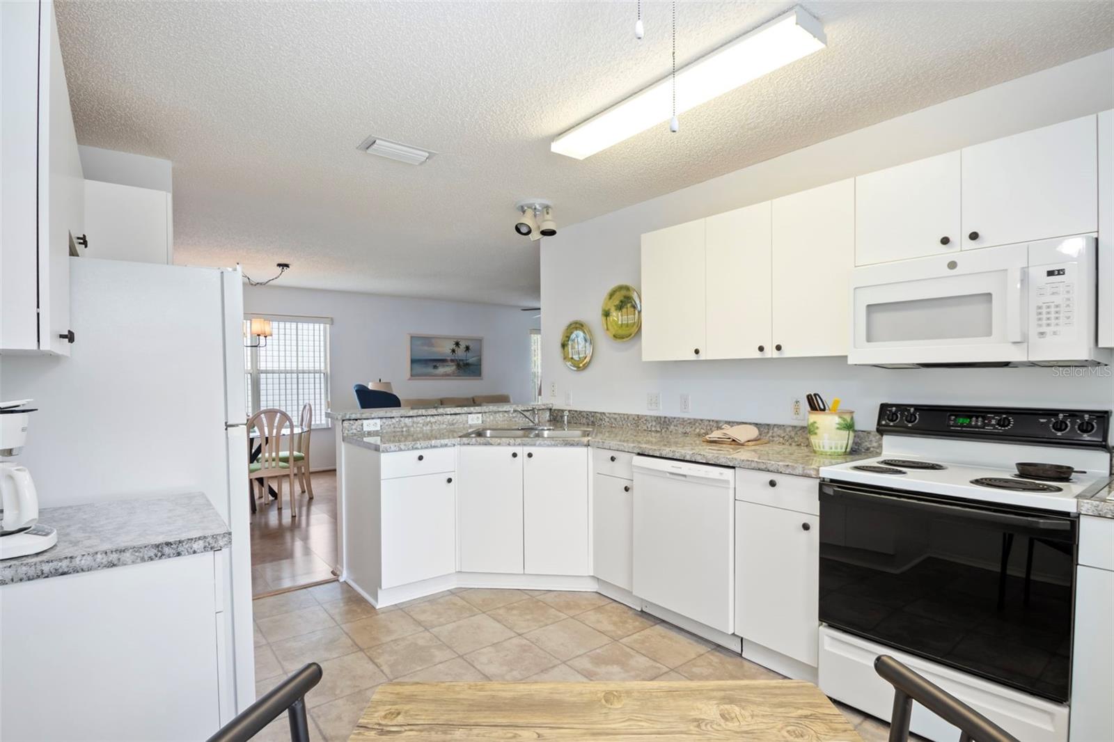 Image 8 of 34 For 523 San Pedro Drive