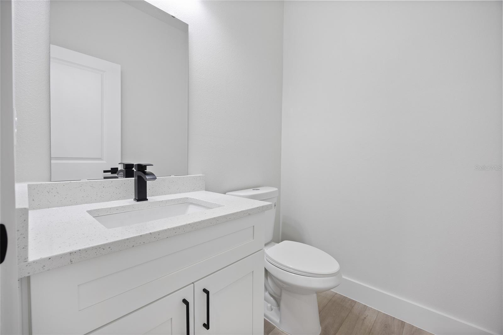 Image 14 of 40 For 9286 Alpinia Drive