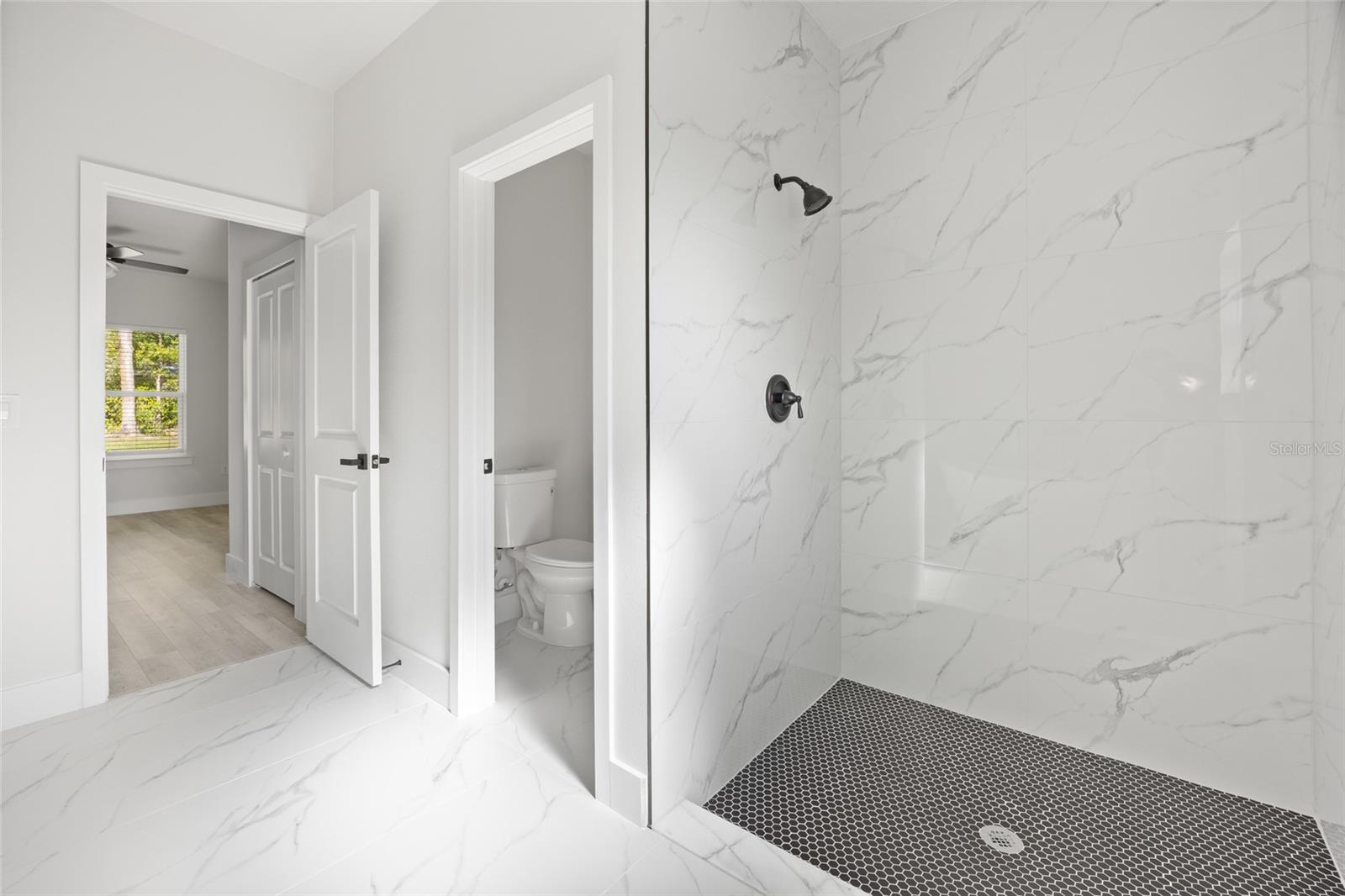 Image 26 of 40 For 9286 Alpinia Drive