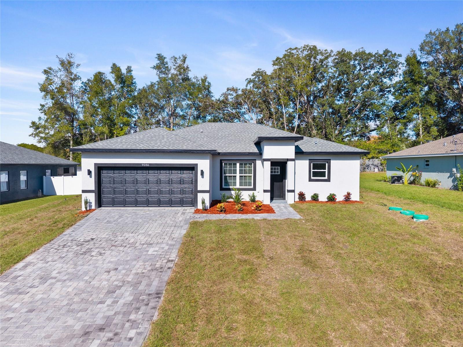 Image 33 of 40 For 9286 Alpinia Drive