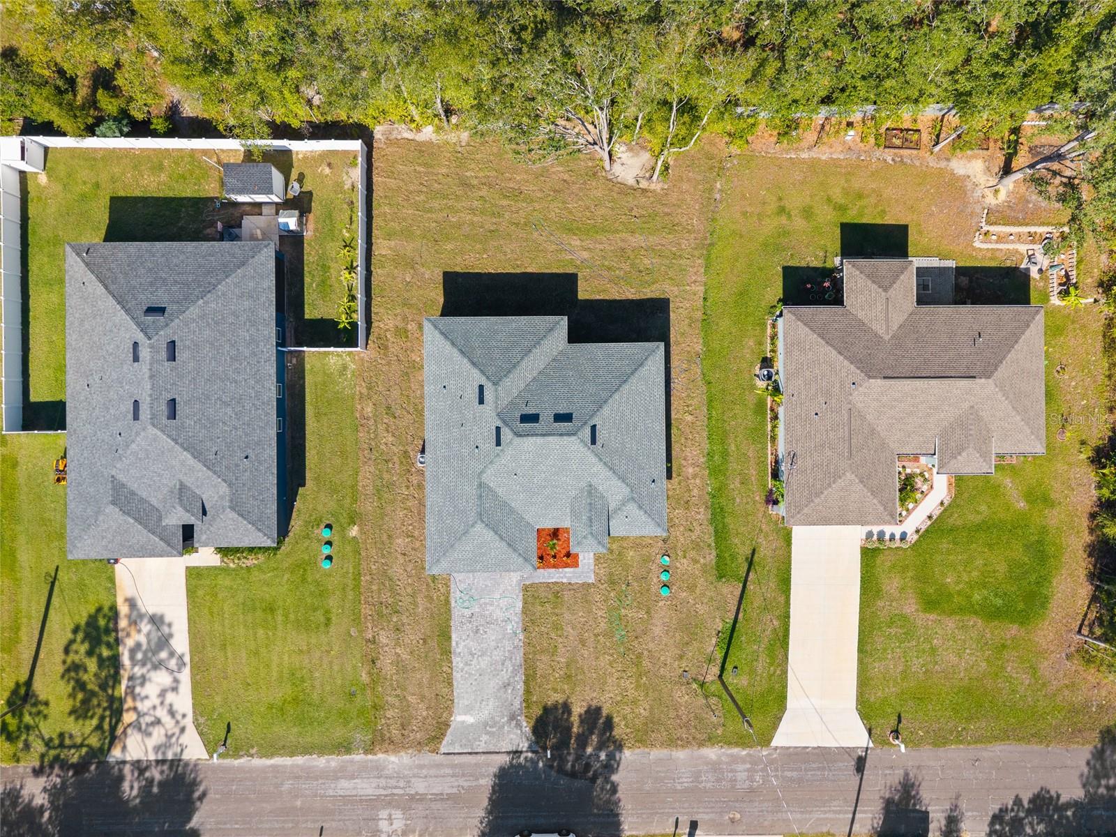 Image 36 of 40 For 9286 Alpinia Drive