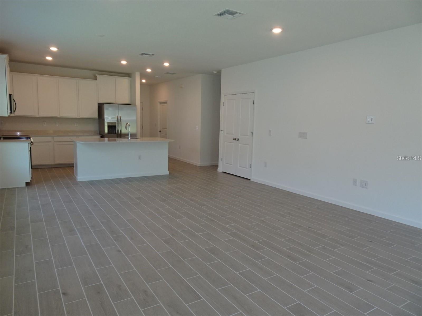 Image 13 of 19 For 4515 14 Loop