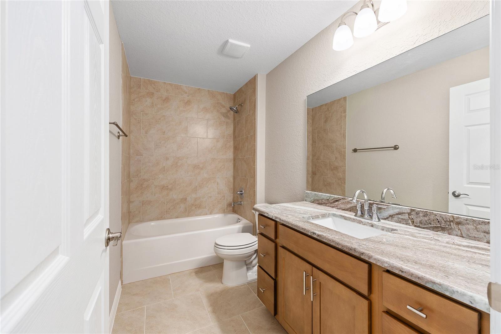 Image 22 of 27 For 13763 103rd Street