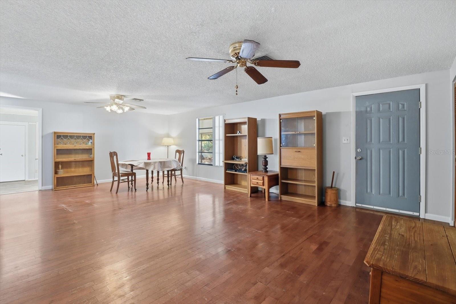 Image 15 of 41 For 9447 140th Place