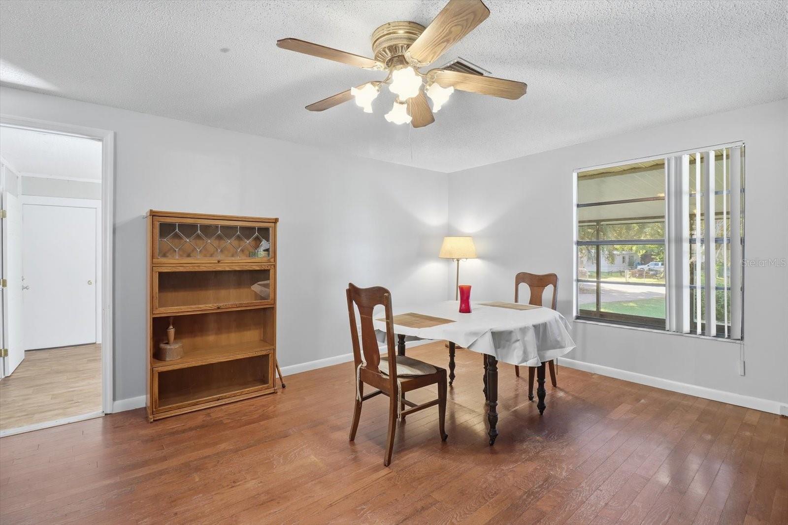 Image 19 of 41 For 9447 140th Place