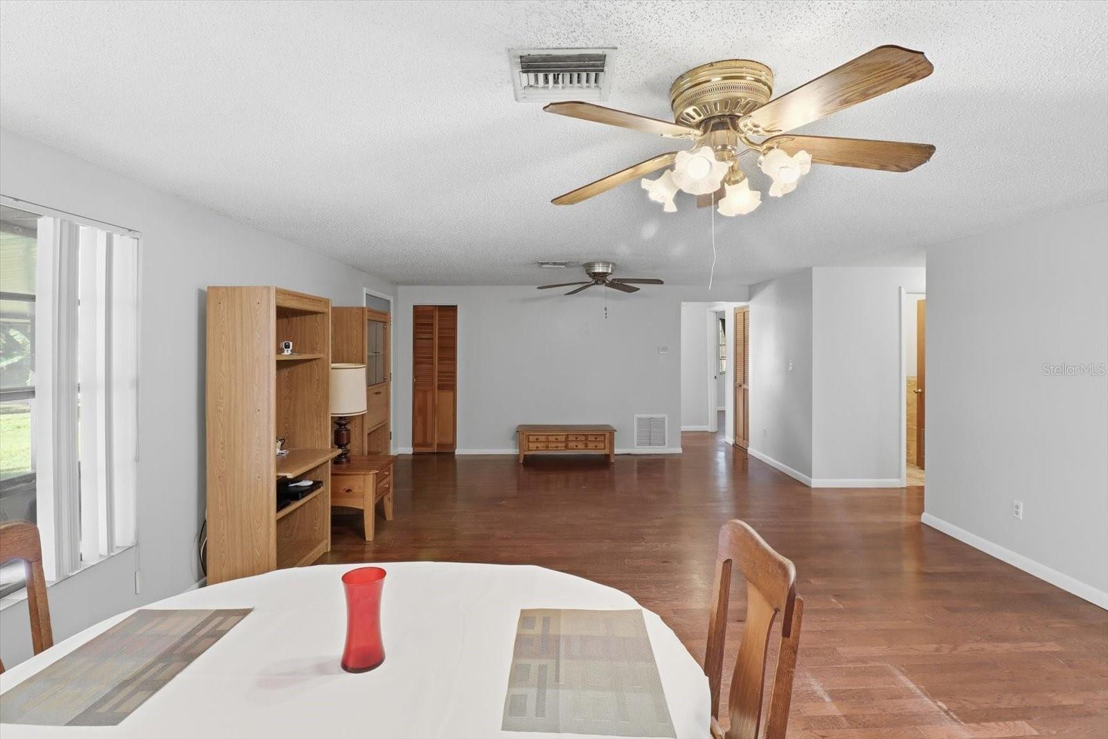 Image 20 of 41 For 9447 140th Place