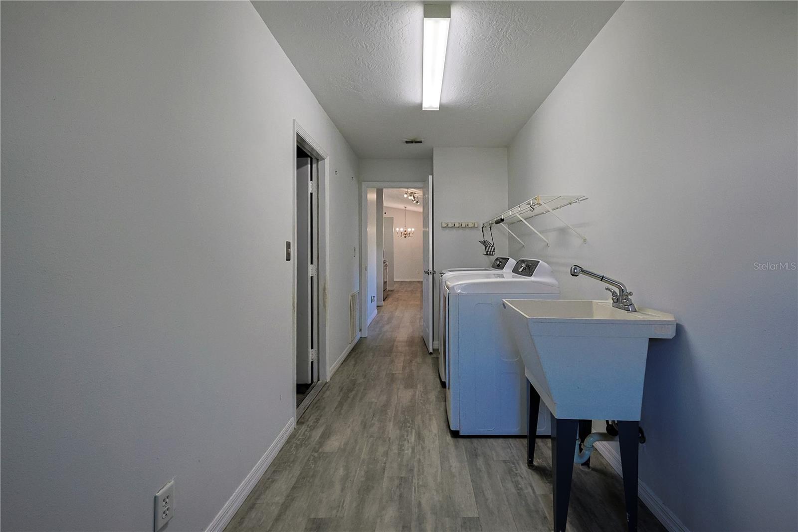 Image 19 of 45 For 10542 62nd Terrace Road