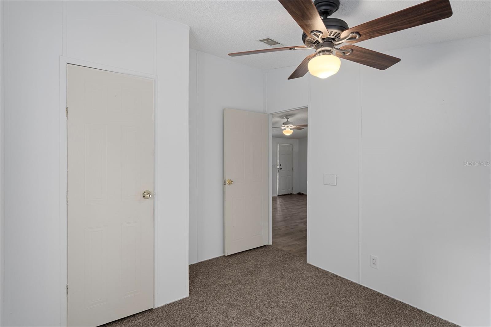 Listing photo id 12 for 6176 Hancock Road