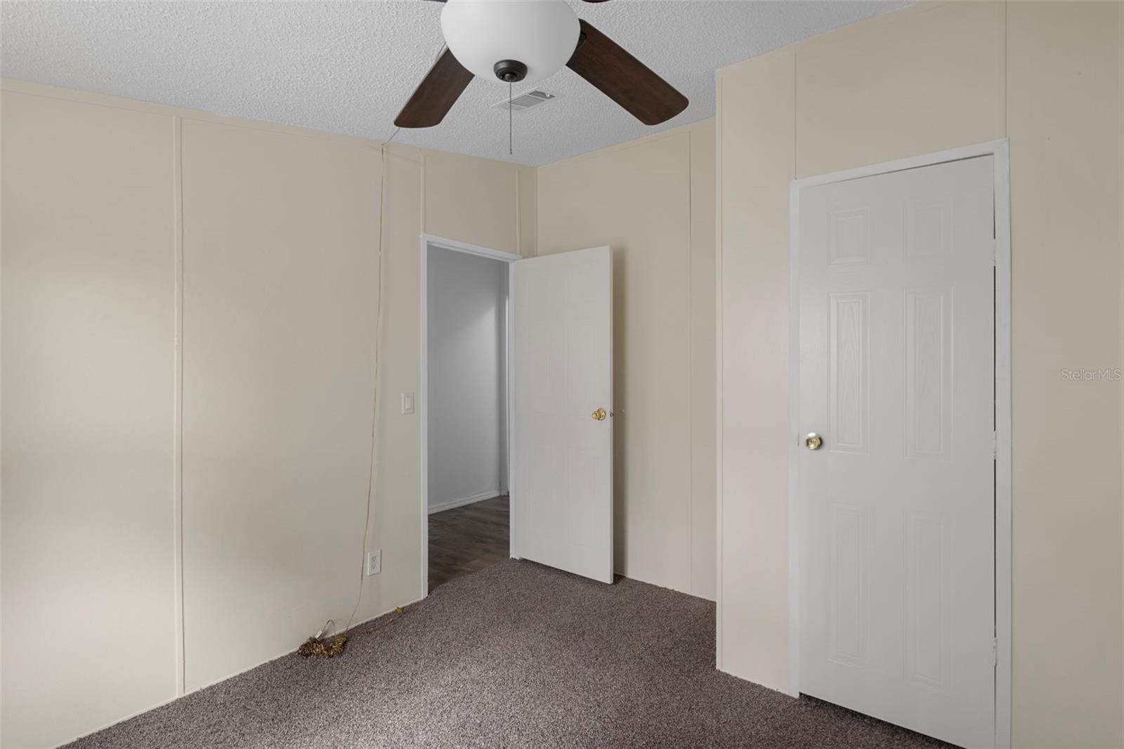 Listing photo id 13 for 6176 Hancock Road