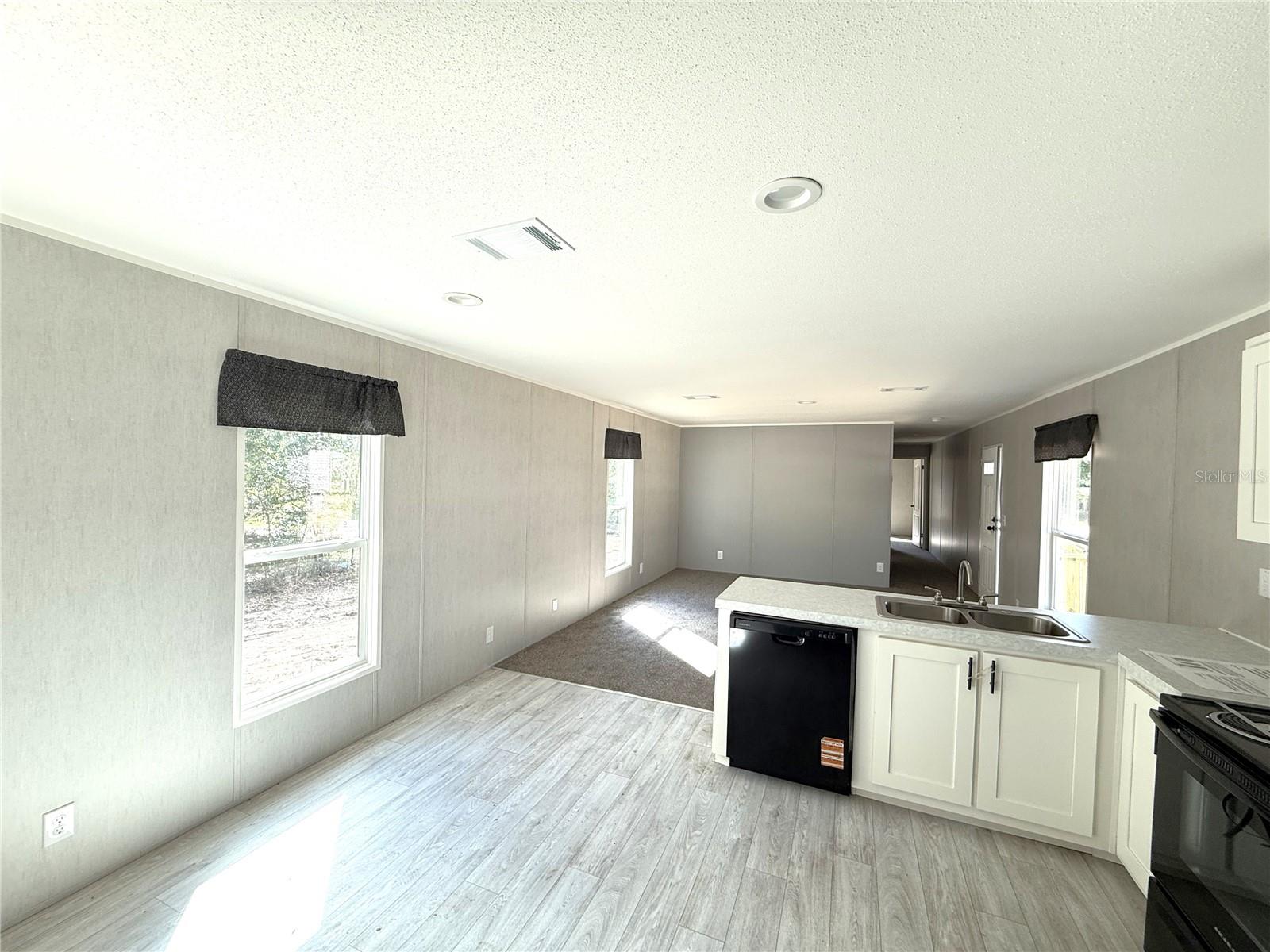 Image 7 of 26 For 4931 141st Avenue