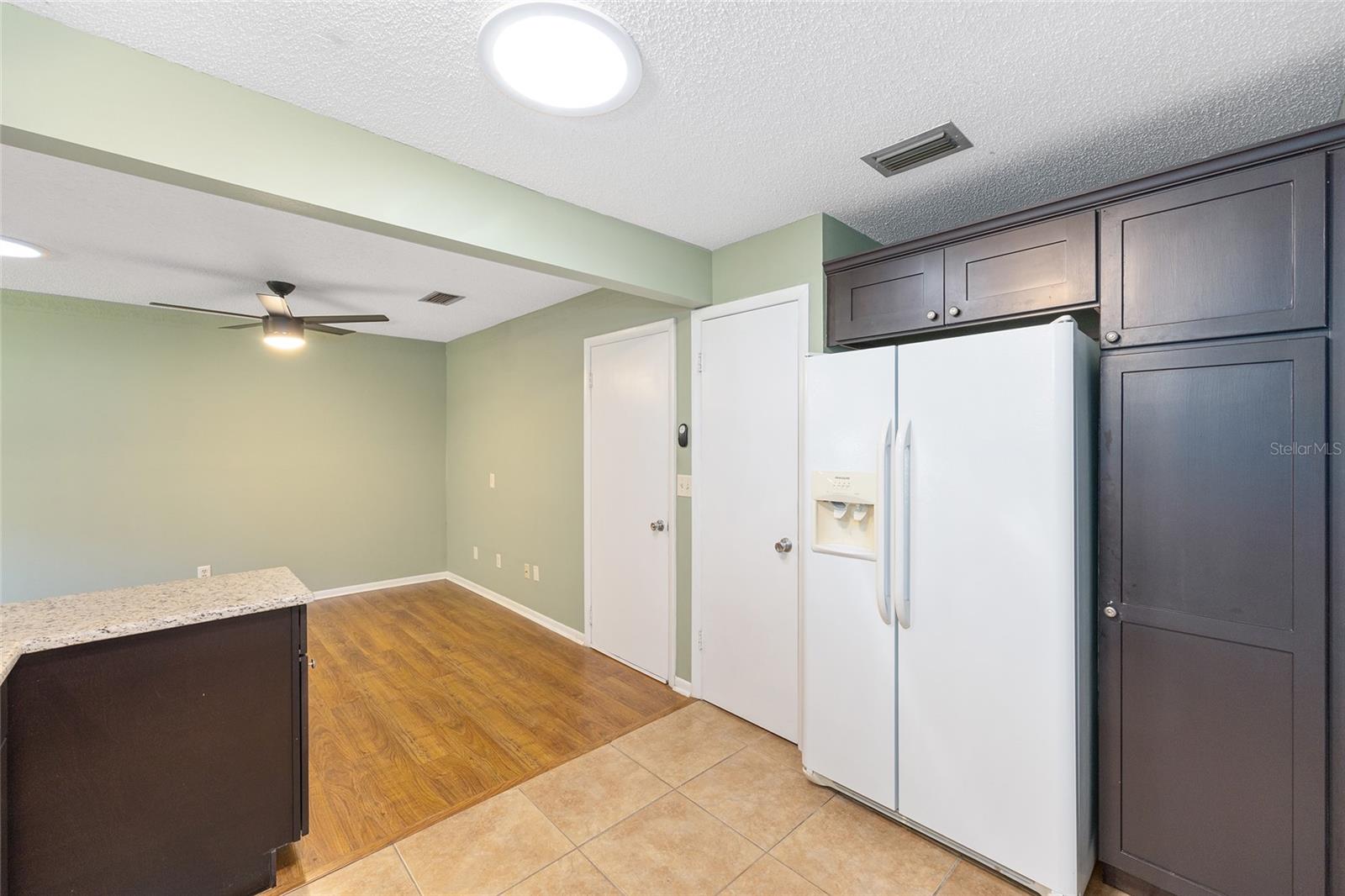 Image 25 of 39 For 8655 98th Street Road G