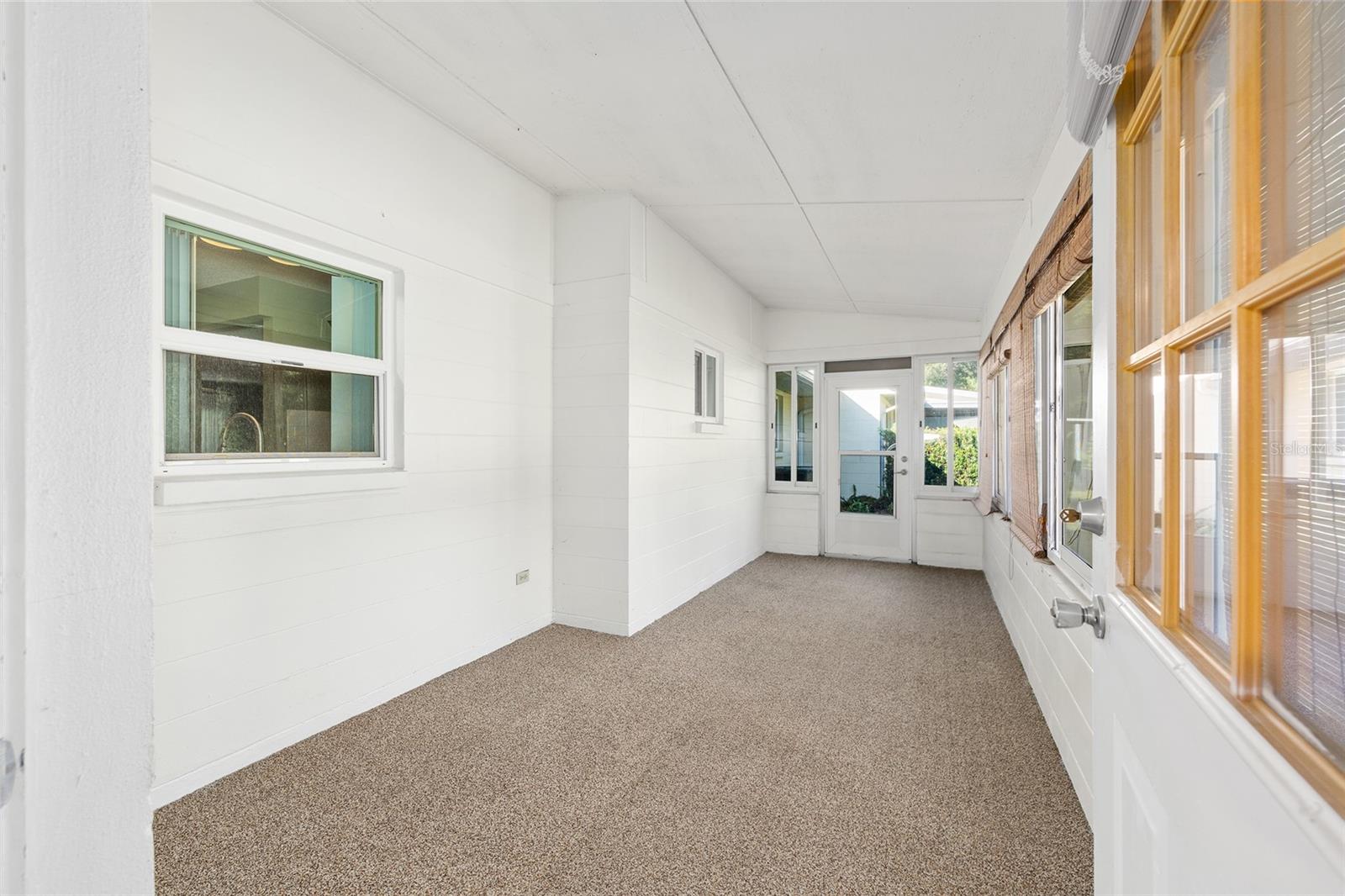 Image 33 of 39 For 8655 98th Street Road G