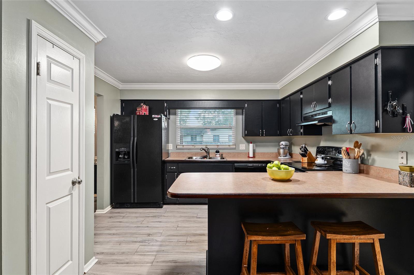 Image 24 of 68 For 5681 21st Lane