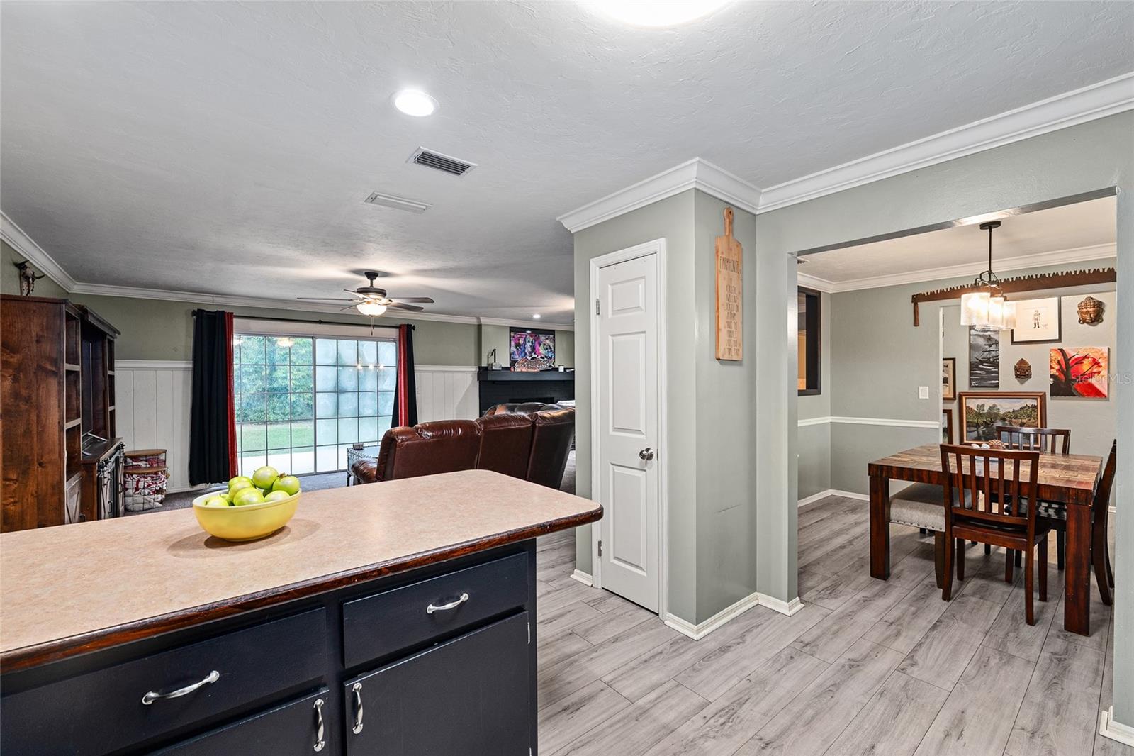 Image 29 of 68 For 5681 21st Lane