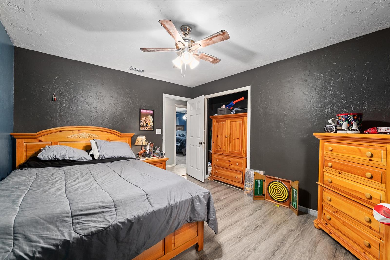 Image 36 of 68 For 5681 21st Lane