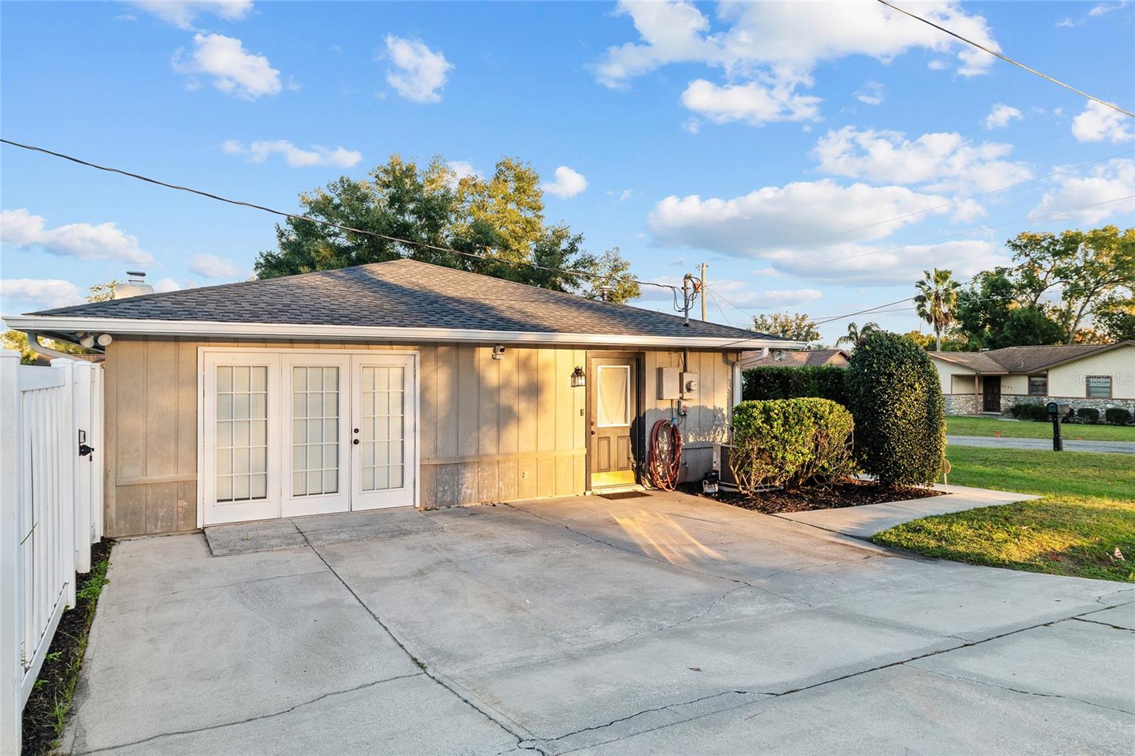 Image 4 of 68 For 5681 21st Lane