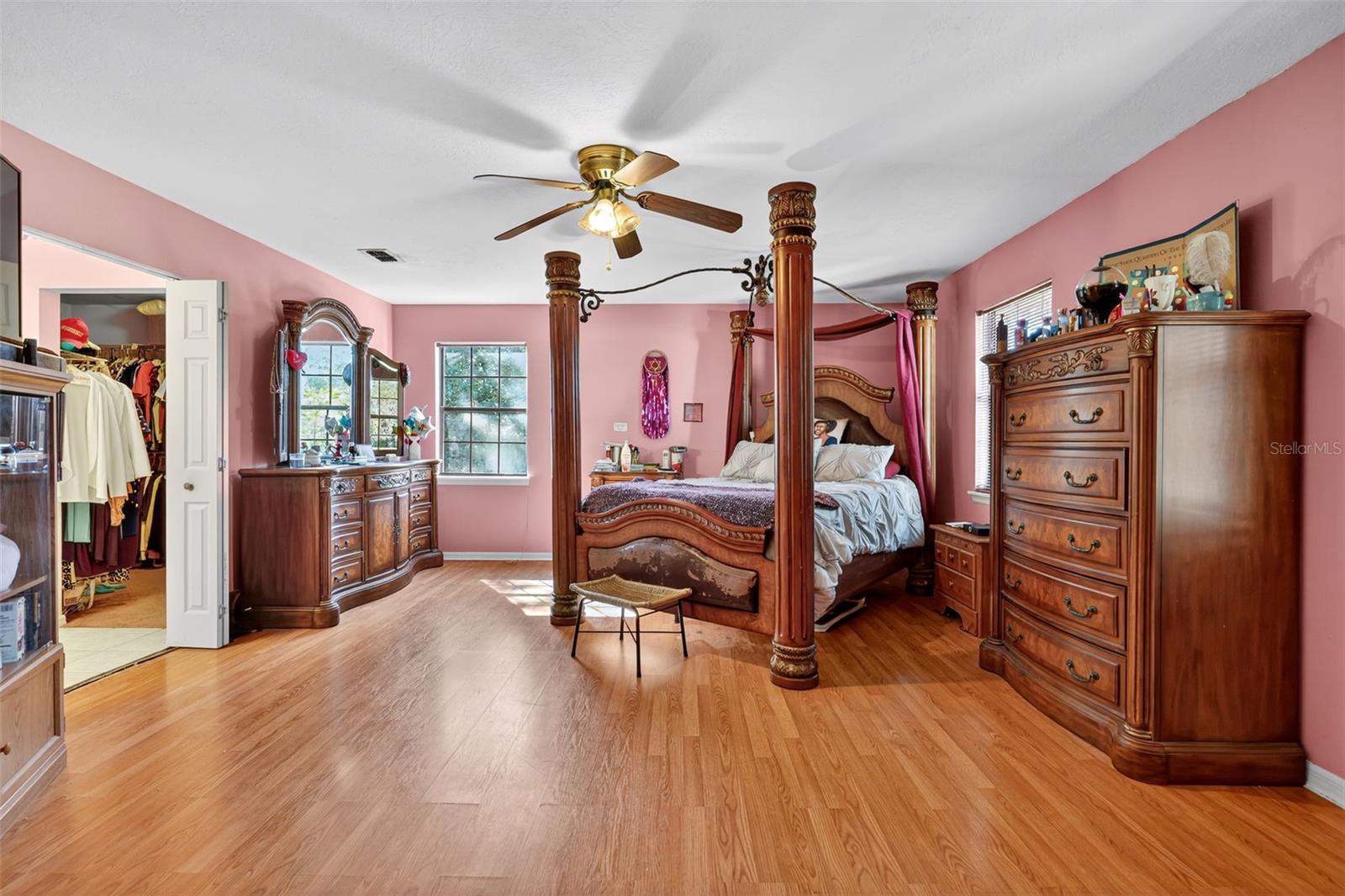 Image 3 of 29 For 1925 60th Avenue