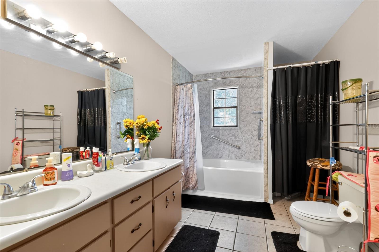 Image 7 of 29 For 1925 60th Avenue