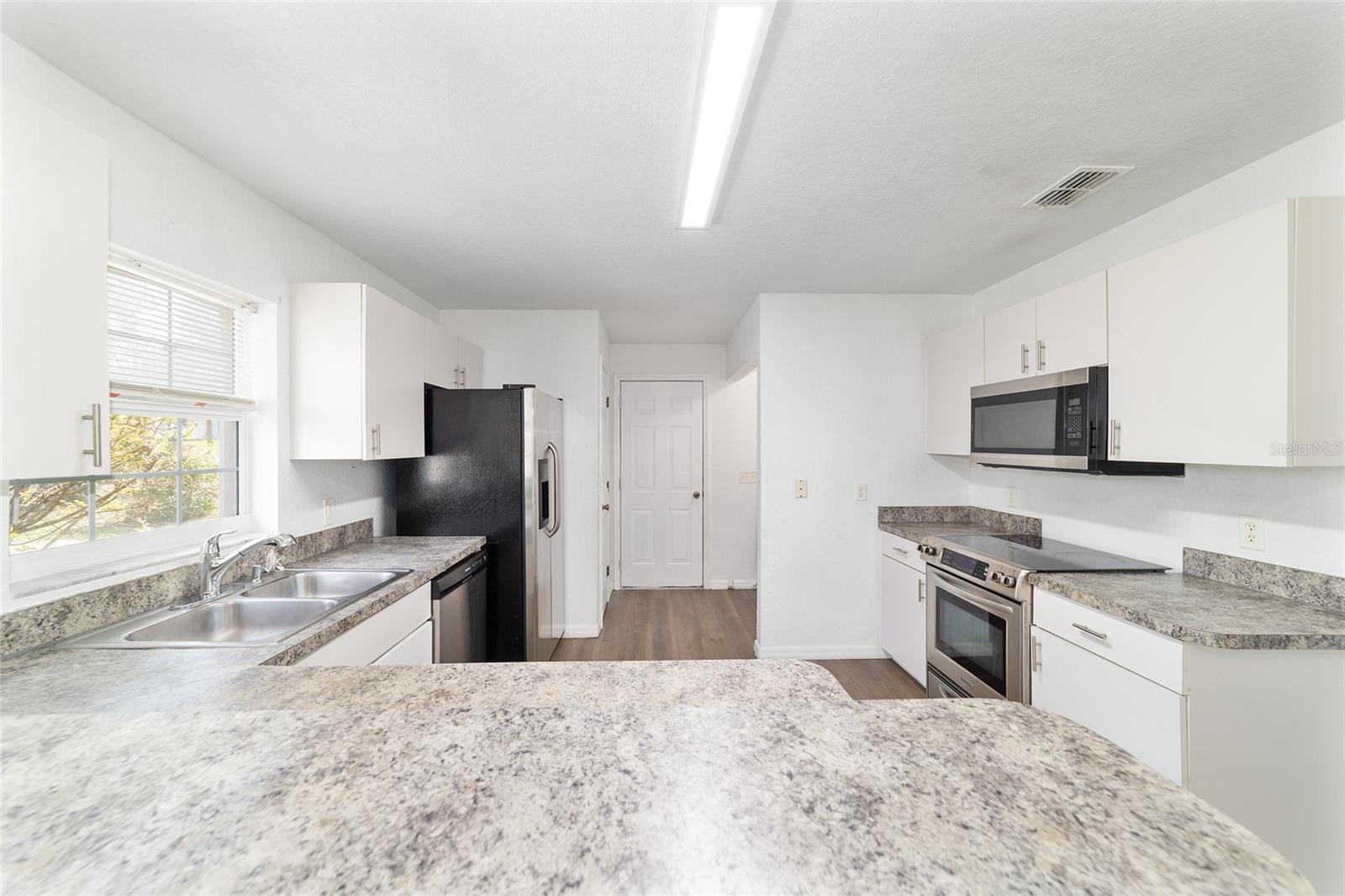 Image 30 of 71 For 5596 57th Street