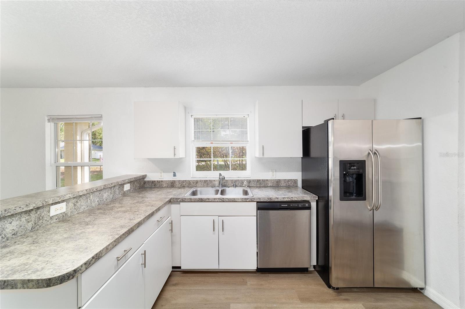 Image 33 of 71 For 5596 57th Street