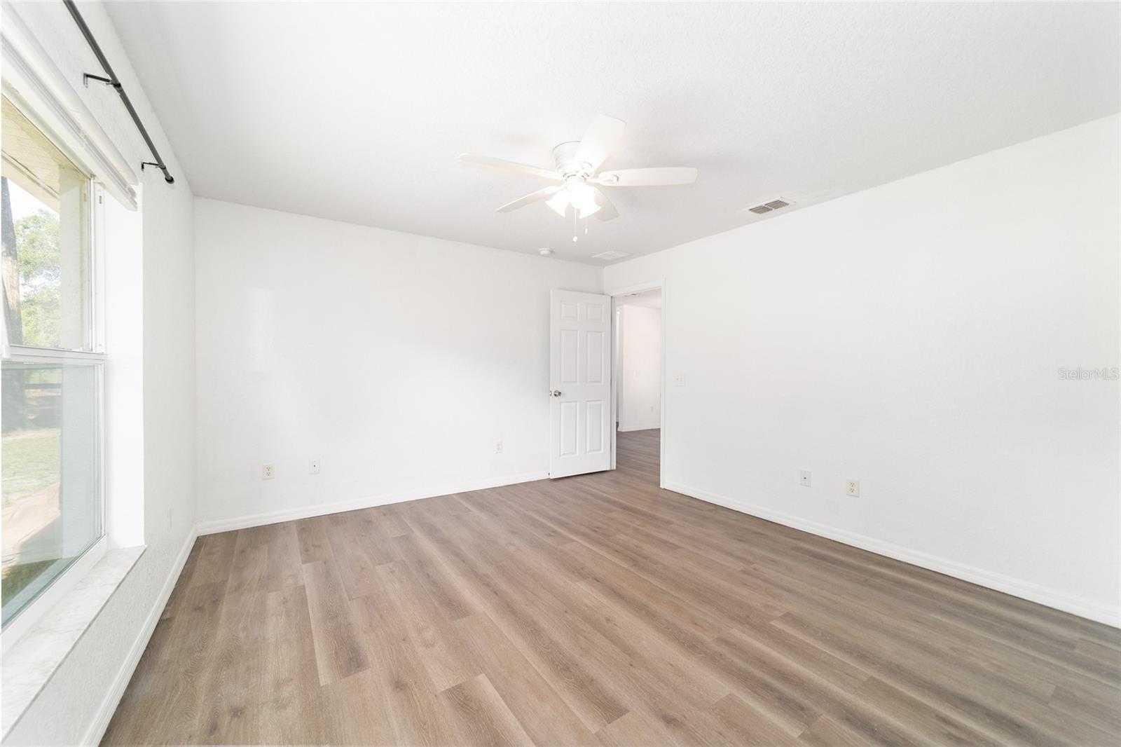 Image 39 of 71 For 5596 57th Street