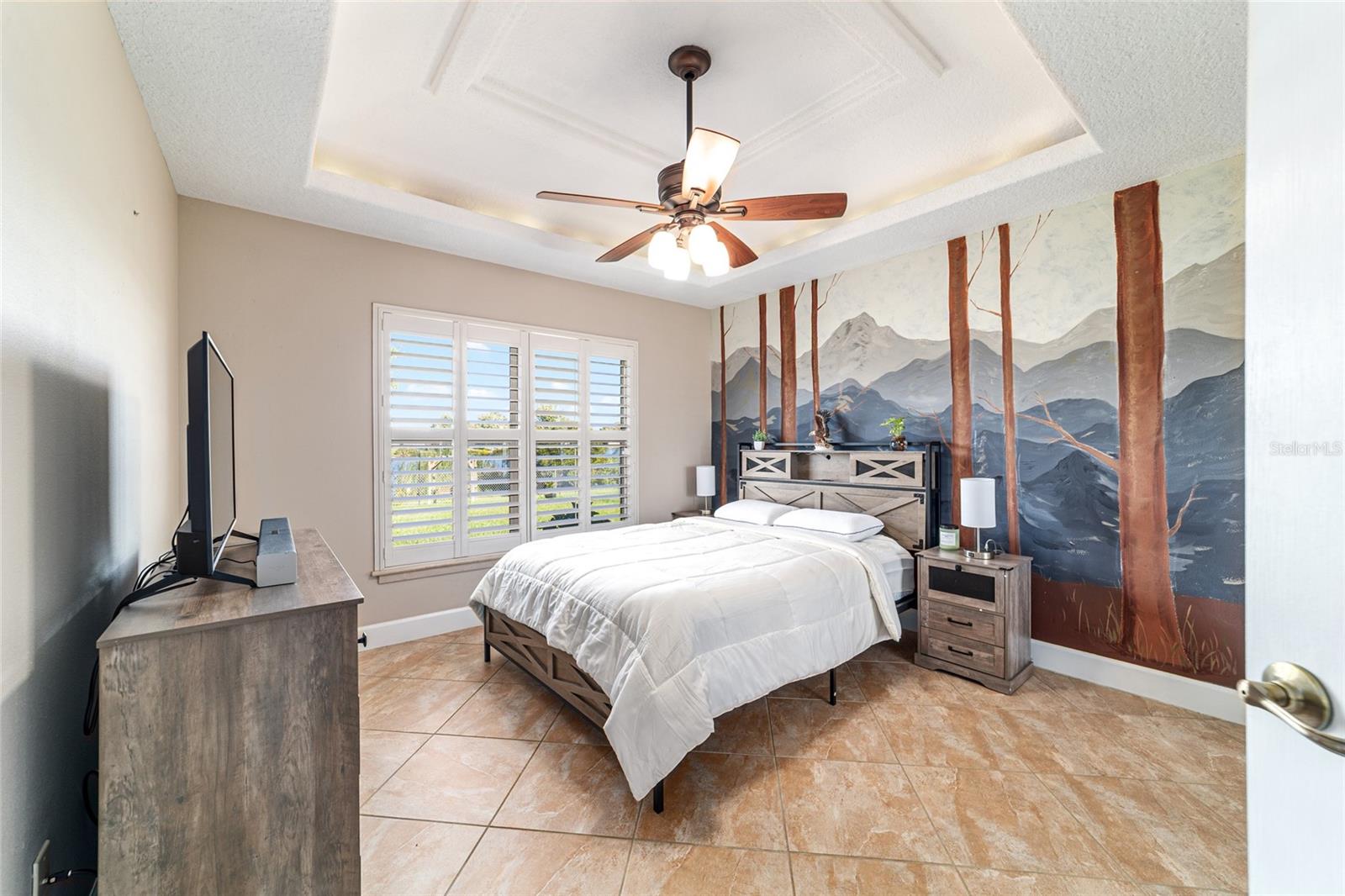 Listing photo id 23 for 27 Hickory Loop