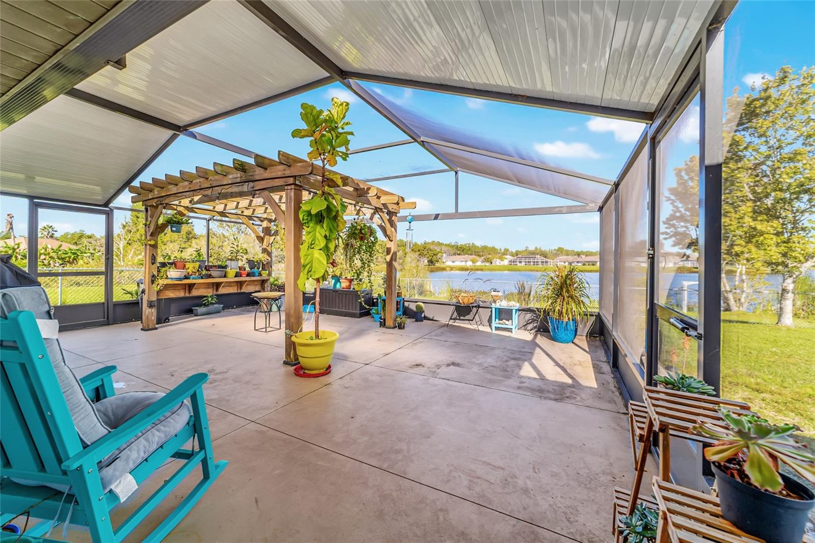 Listing photo id 29 for 27 Hickory Loop