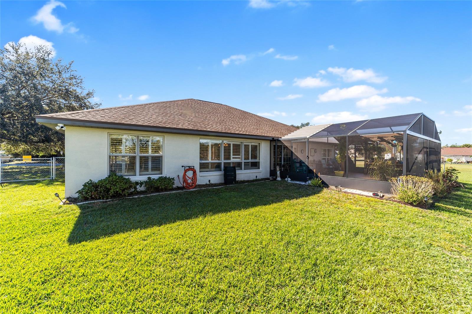 Listing photo id 37 for 27 Hickory Loop