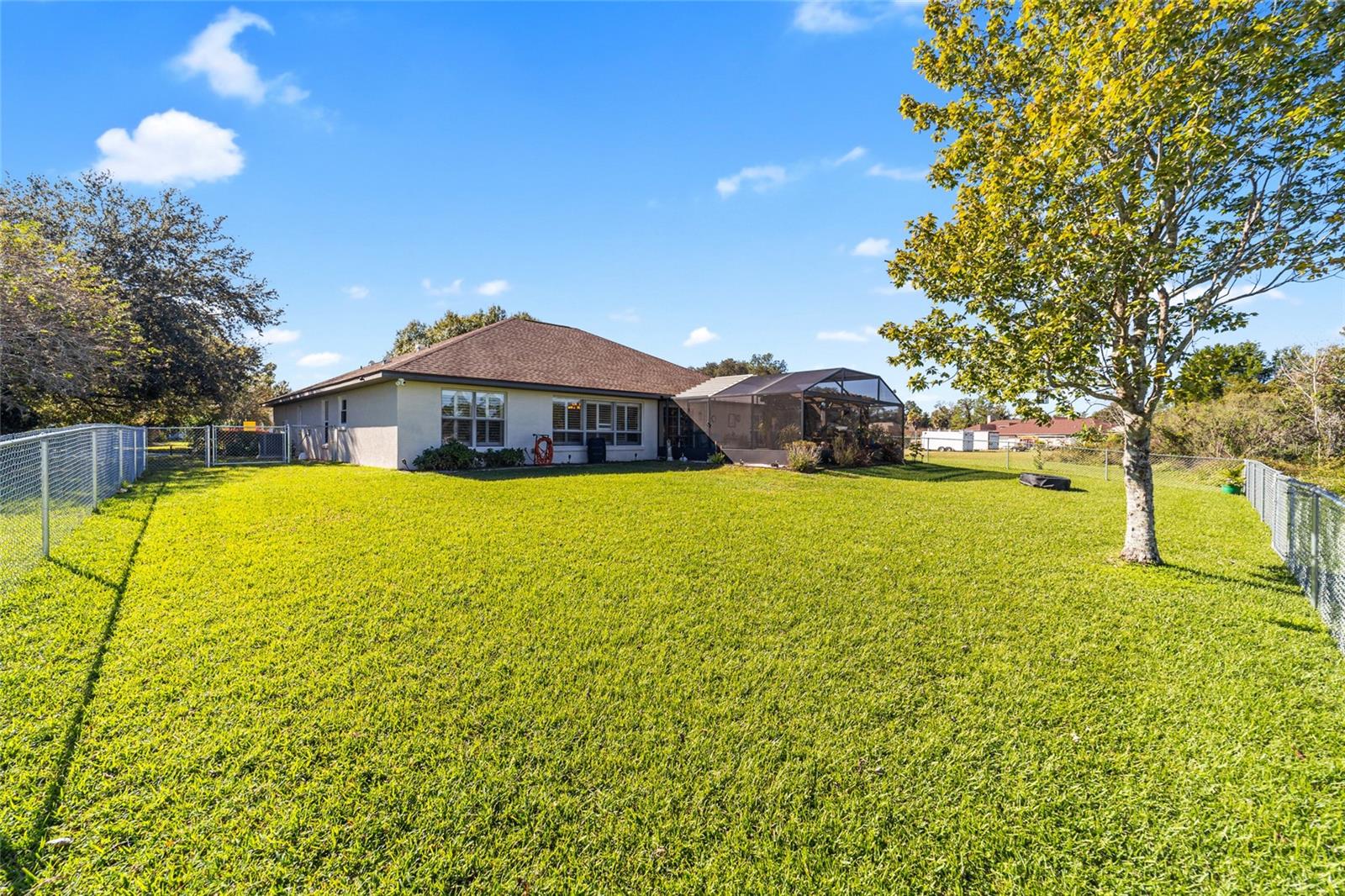 Listing photo id 38 for 27 Hickory Loop