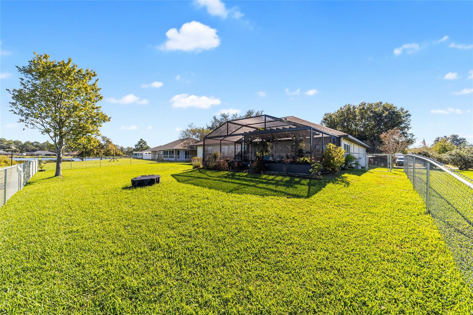 Listing photo id 39 for 27 Hickory Loop