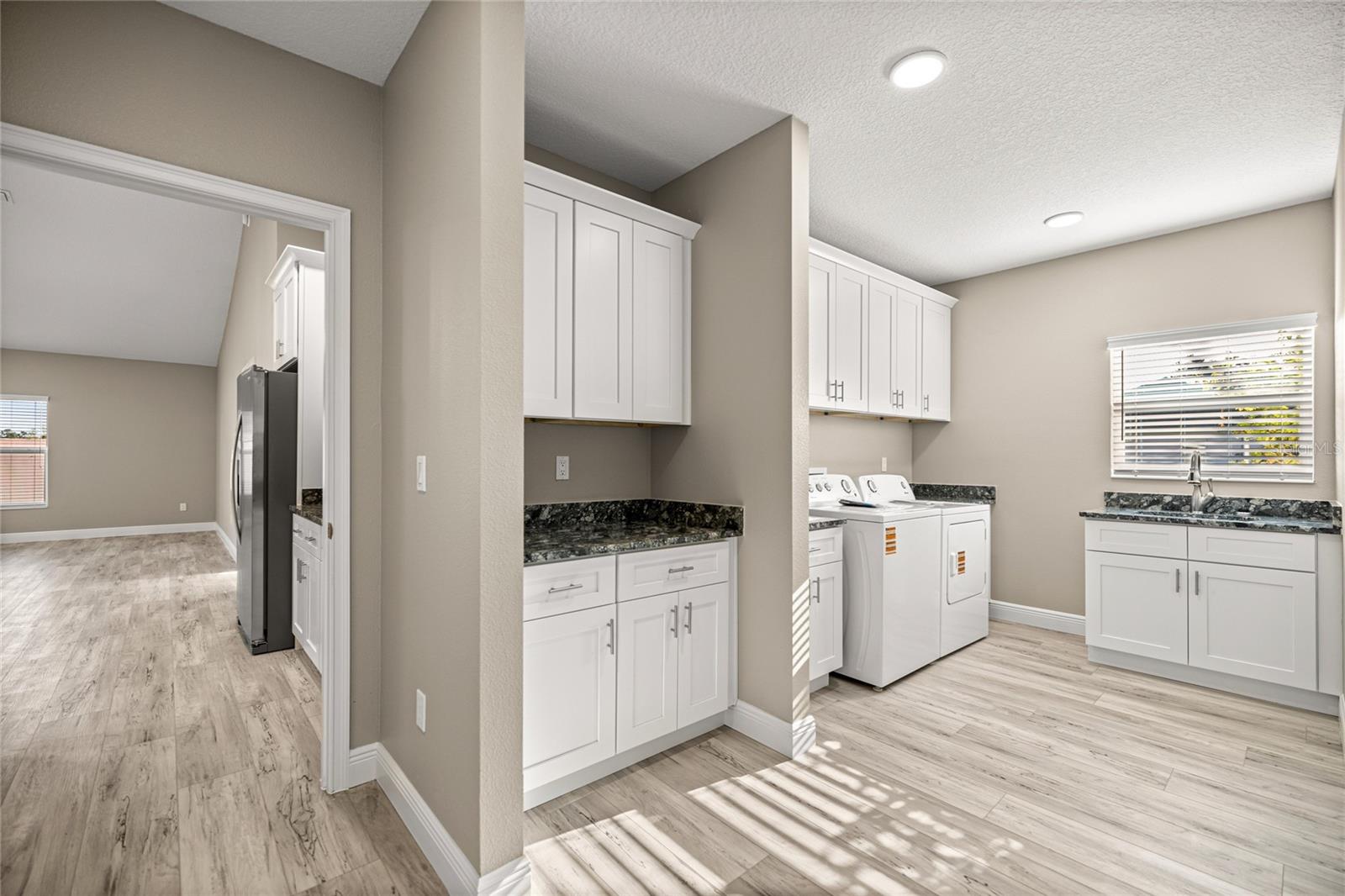 Image 11 of 34 For 2315 31st Place