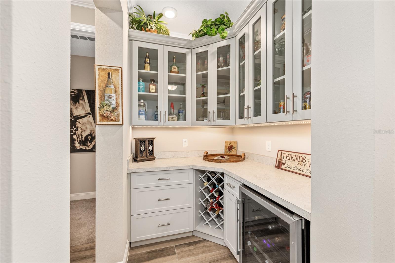 Image 12 of 54 For 9641 82nd Street Road