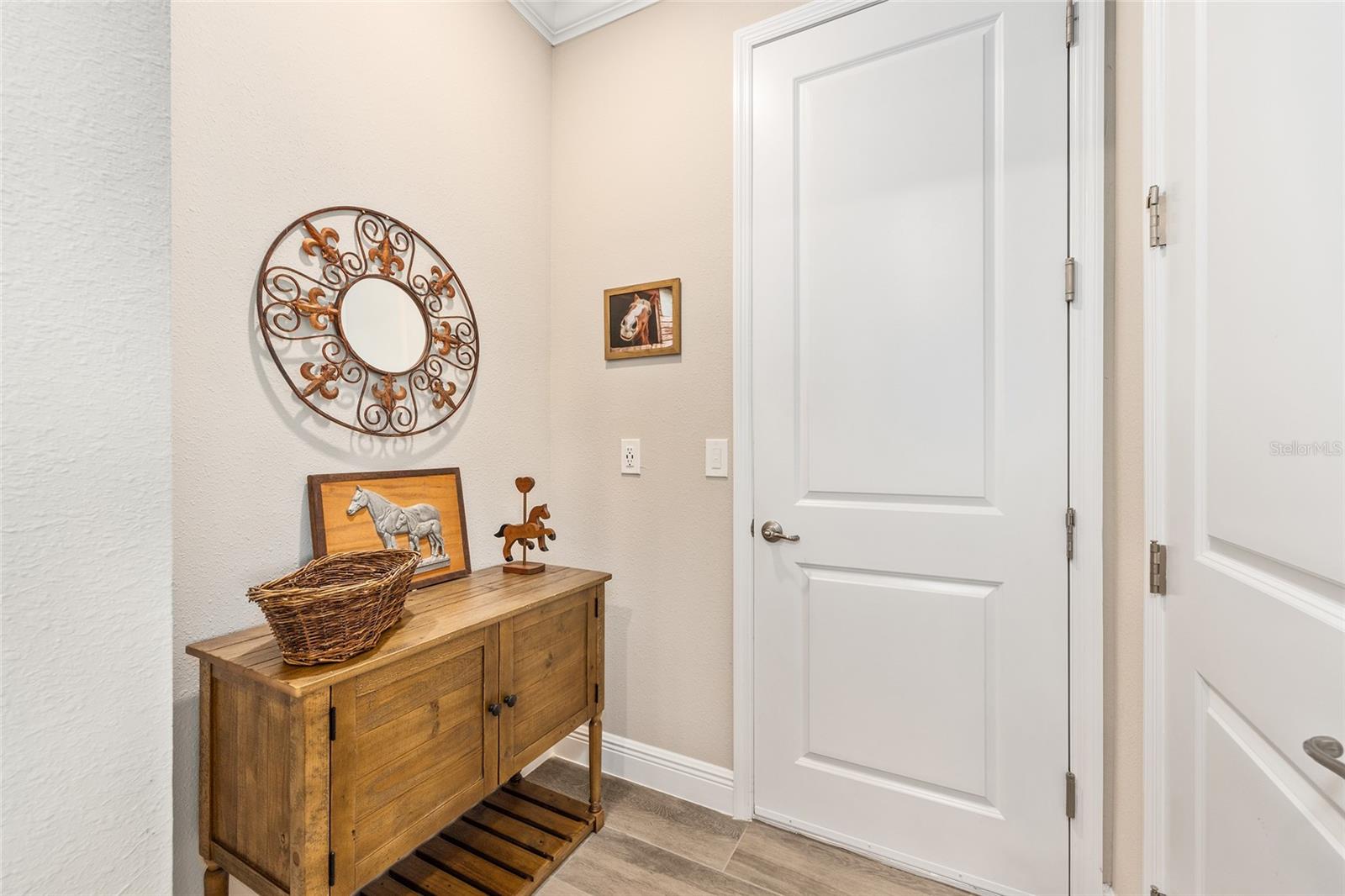 Image 23 of 54 For 9641 82nd Street Road