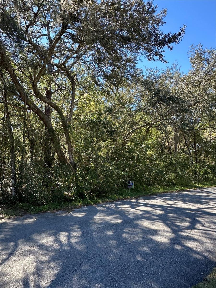 Image 3 of 4 For 3076 Lloyd Street