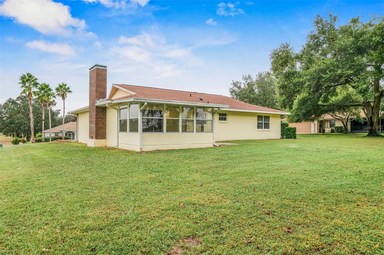 Image 5 of 61 For 981 Foxrun Terrace