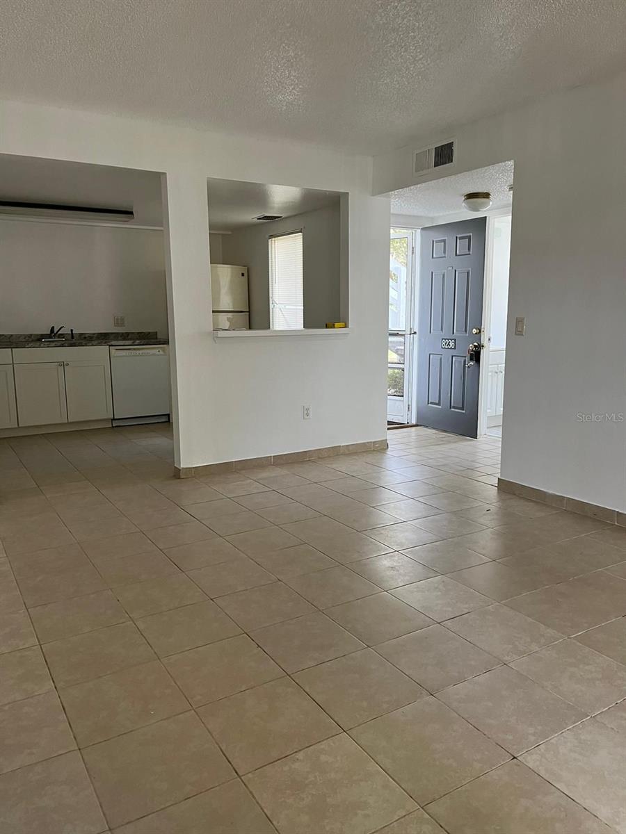 Image 11 of 18 For 8236 Fairways Circle D102