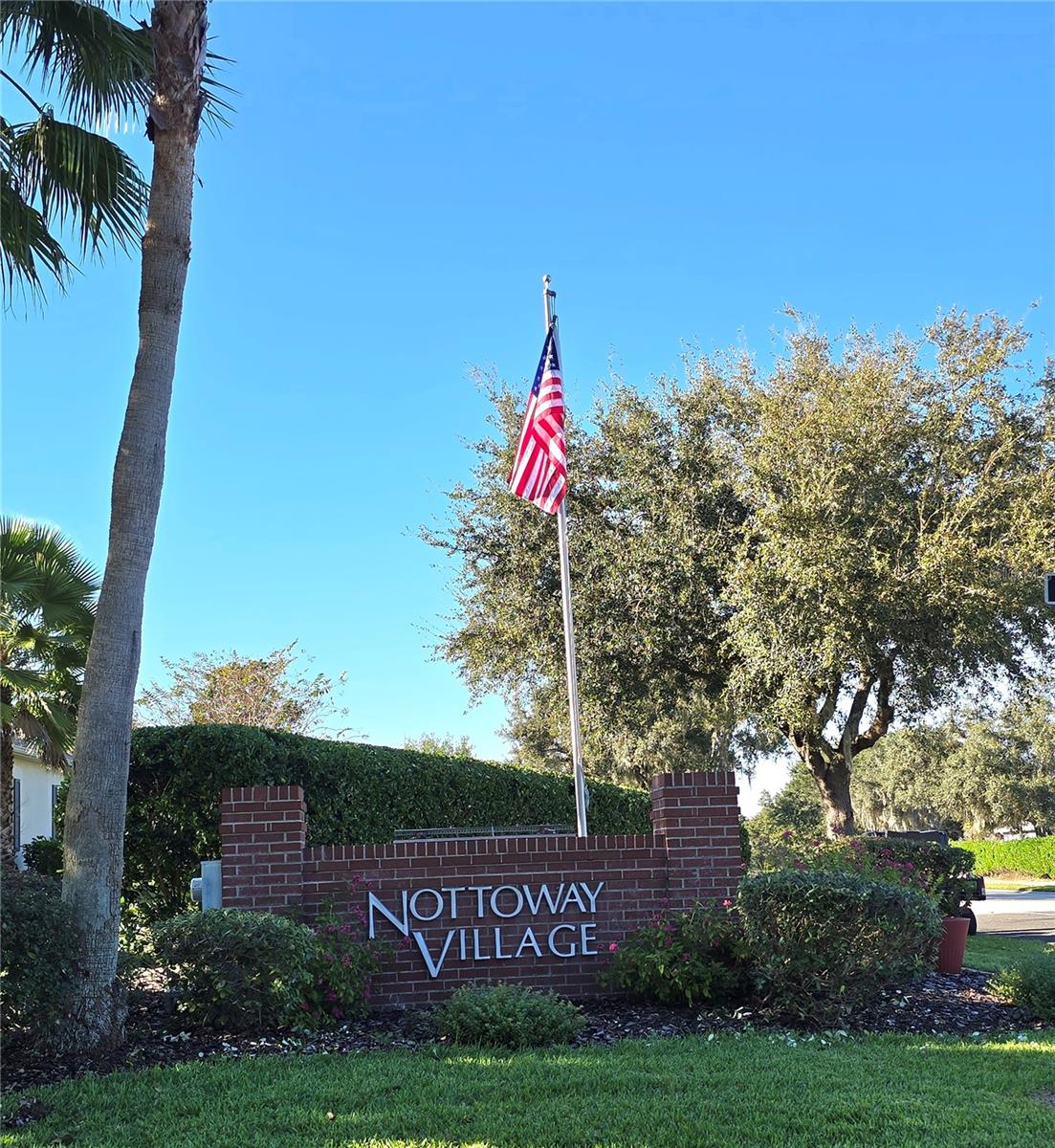 Image 29 of 36 For 24613 Madewood Avenue