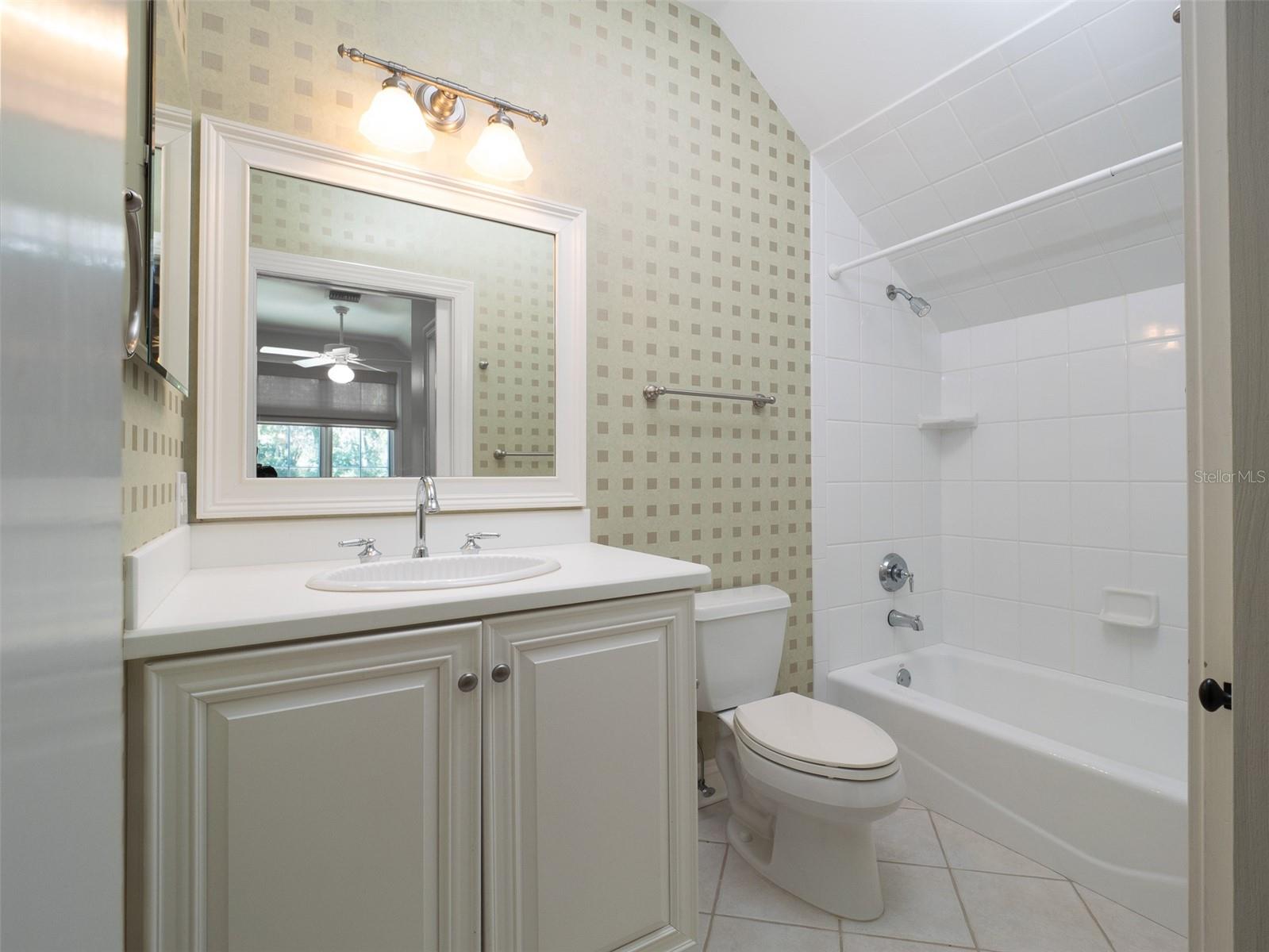 Image 35 of 42 For 950 43rd Place