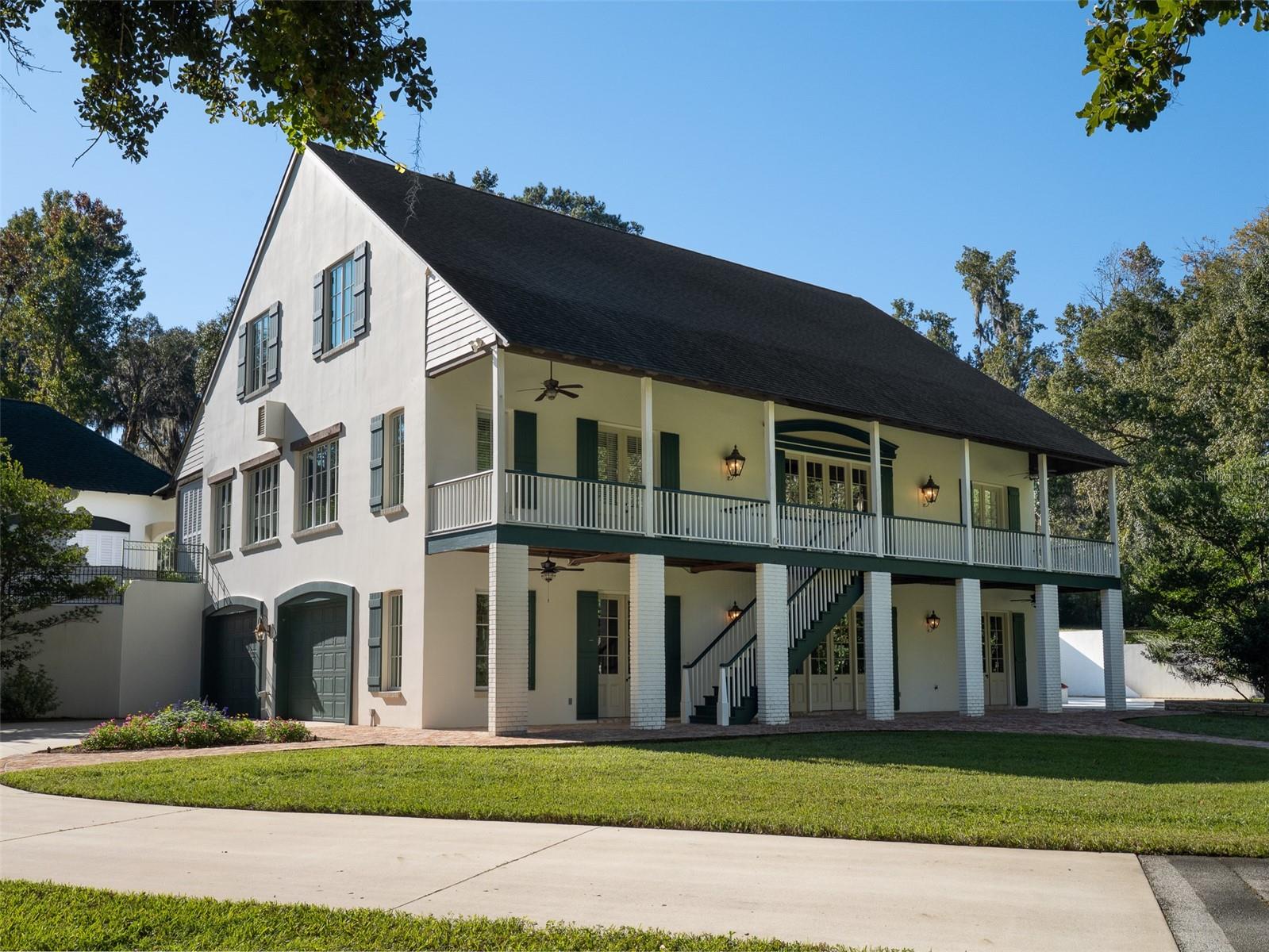 Image 4 of 42 For 950 43rd Place