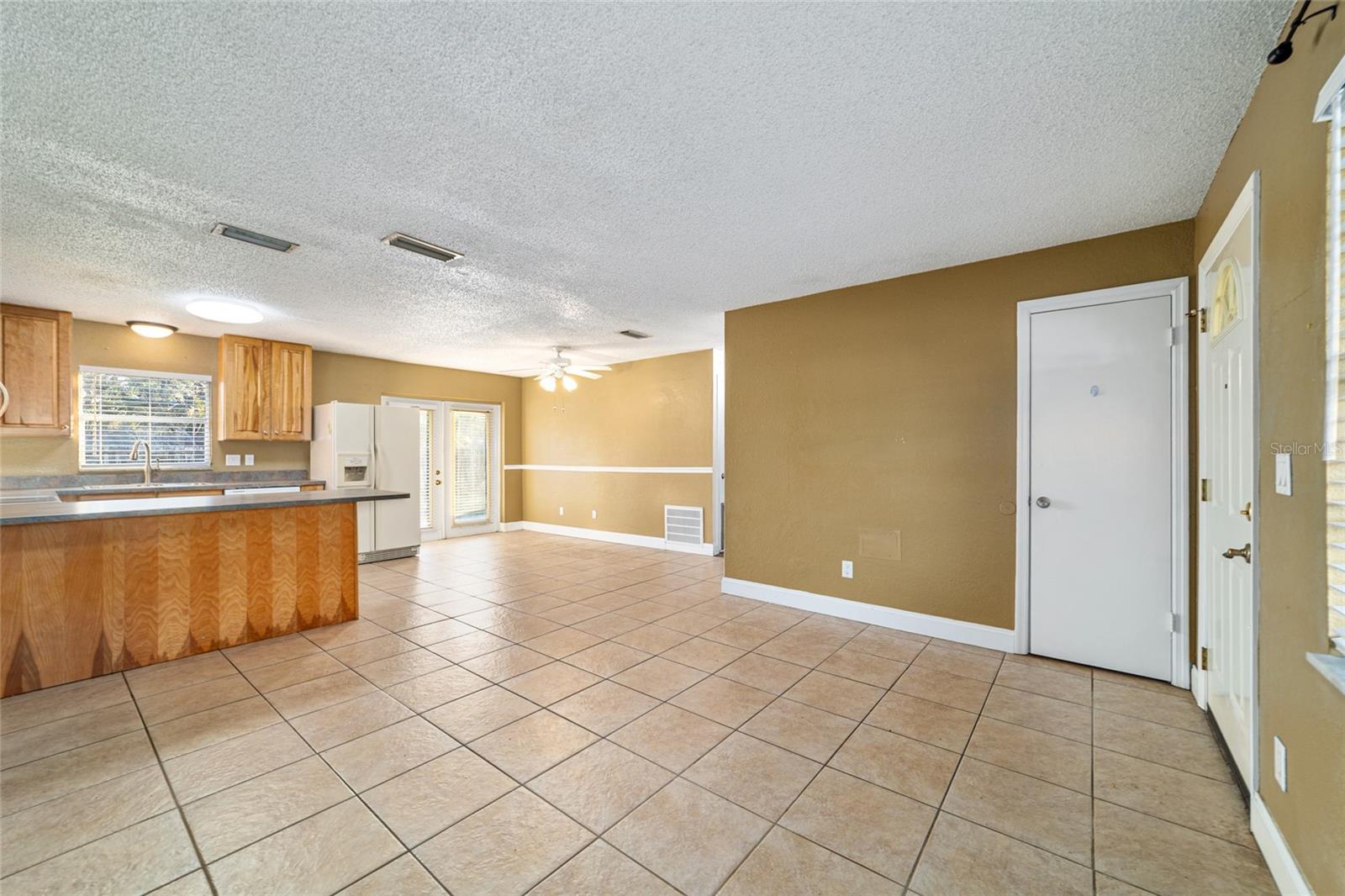 Image 11 of 52 For 3342 12th Street