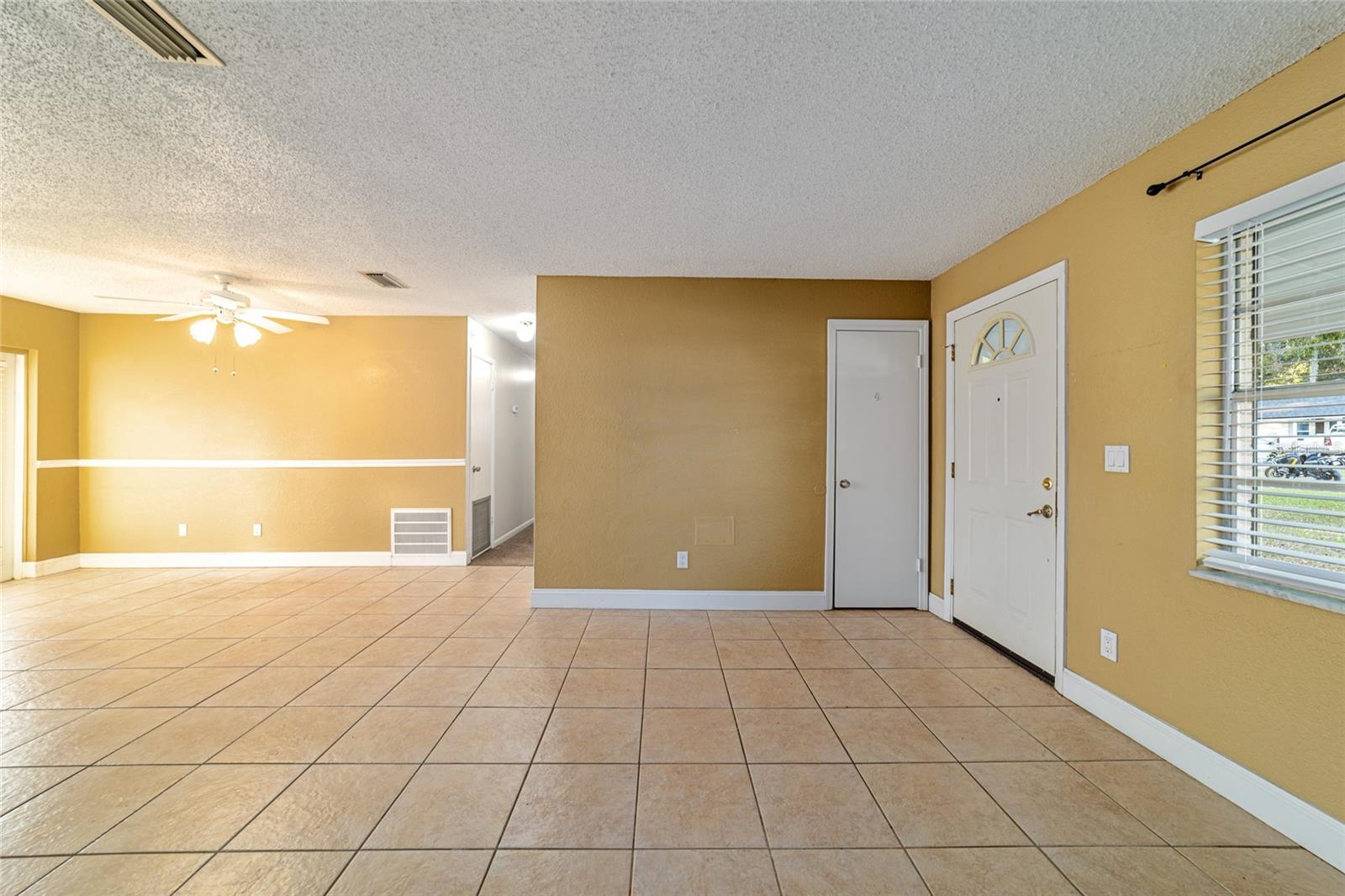 Image 12 of 52 For 3342 12th Street