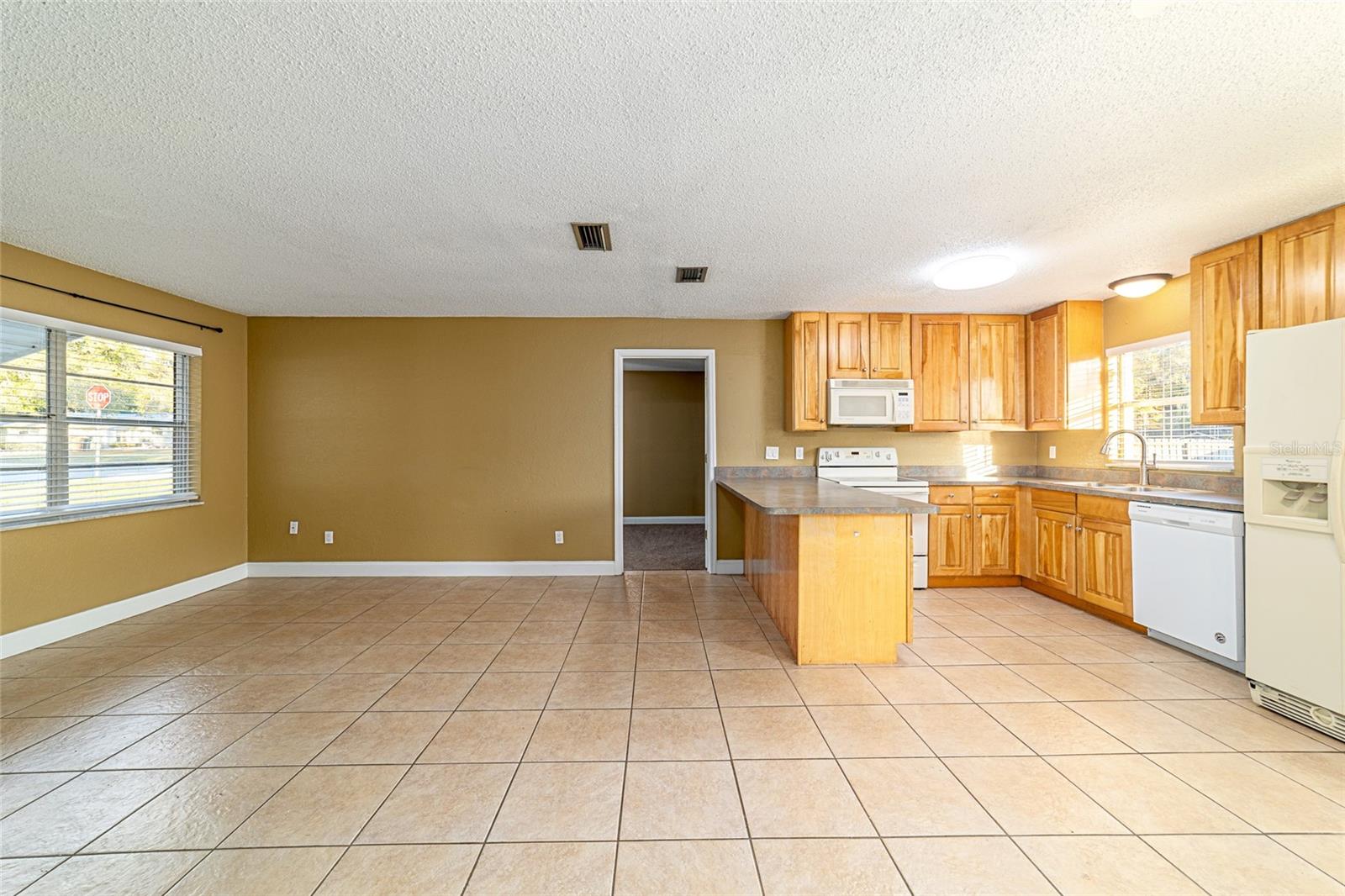 Image 16 of 52 For 3342 12th Street