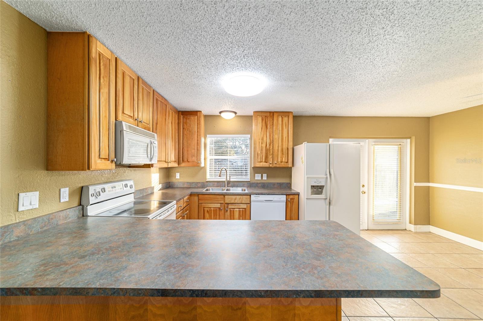 Image 19 of 52 For 3342 12th Street