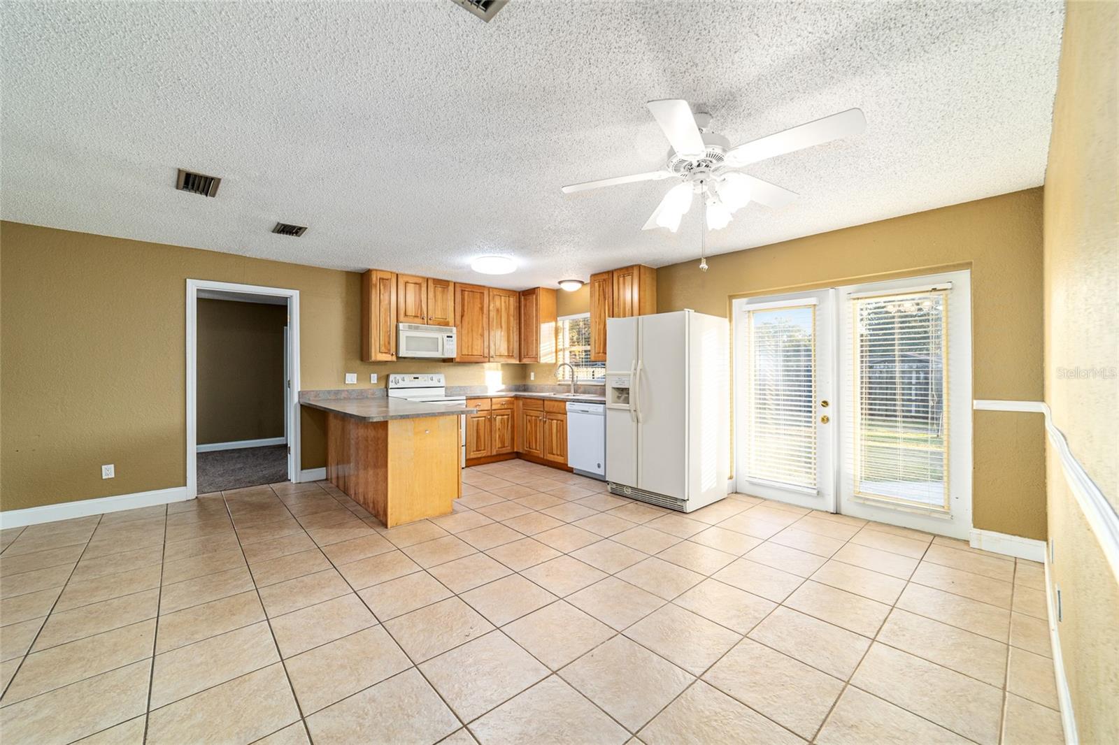 Image 26 of 52 For 3342 12th Street