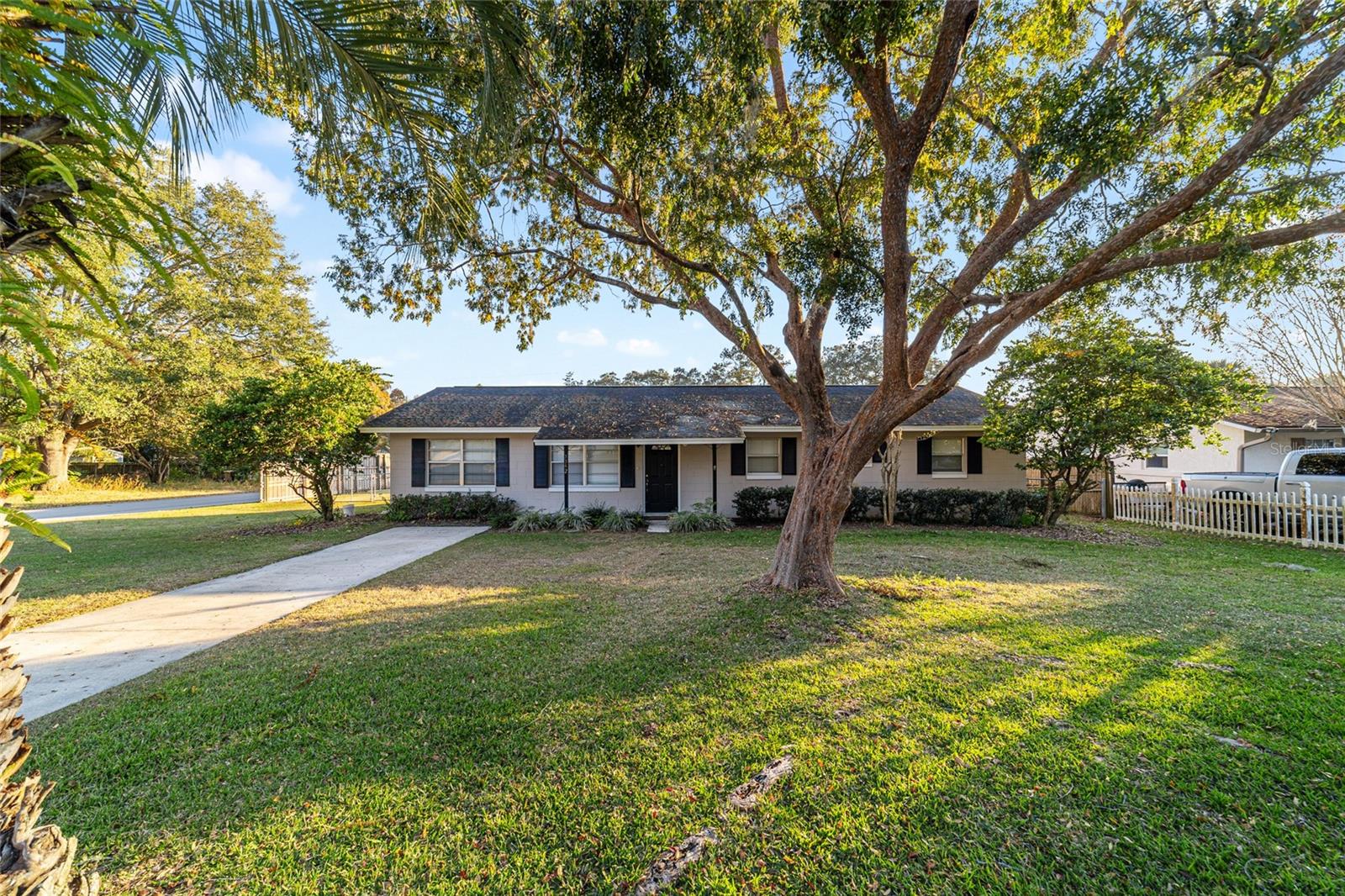 Image 3 of 52 For 3342 12th Street