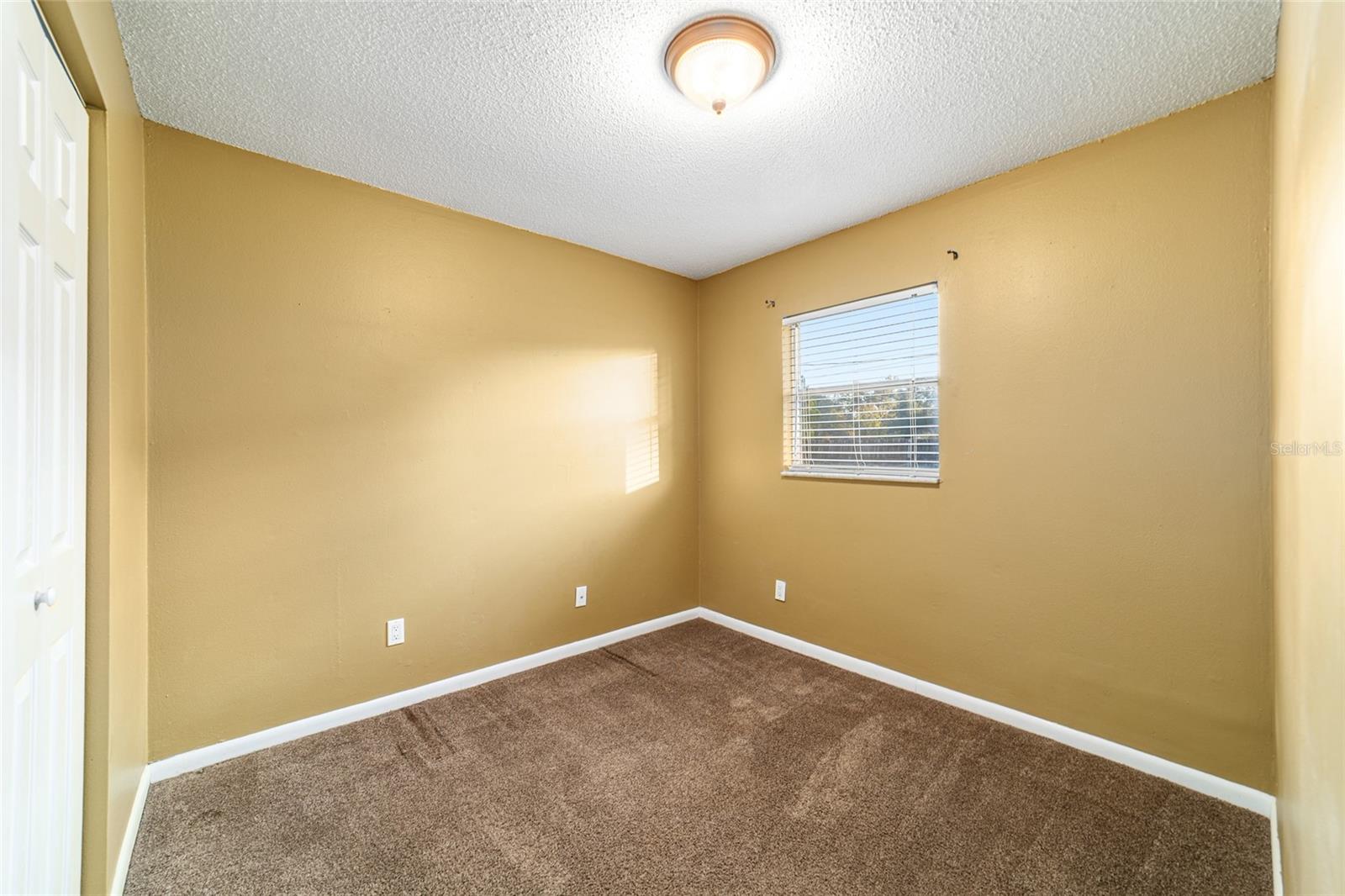 Image 37 of 52 For 3342 12th Street